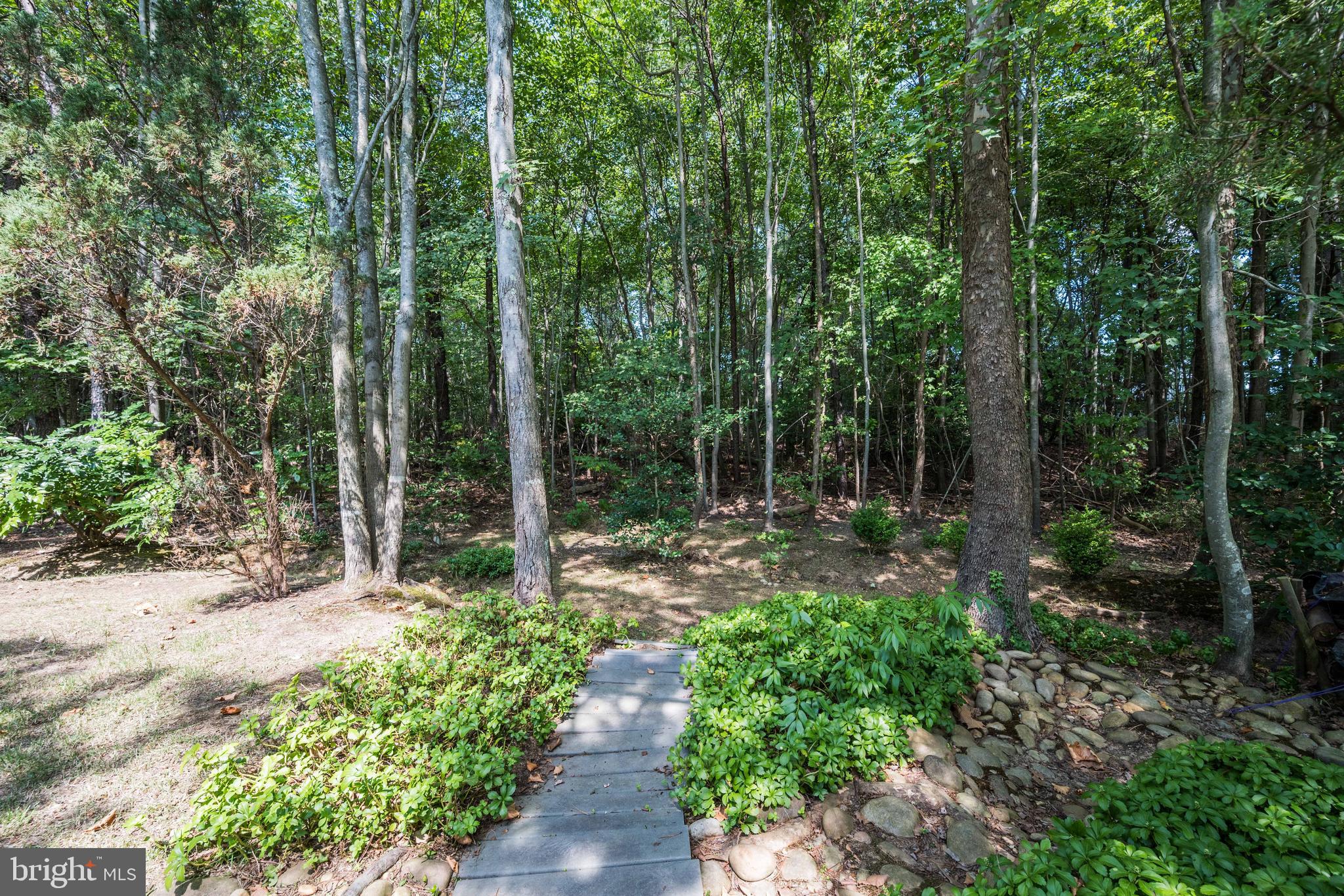 11609 Heartwood Dr