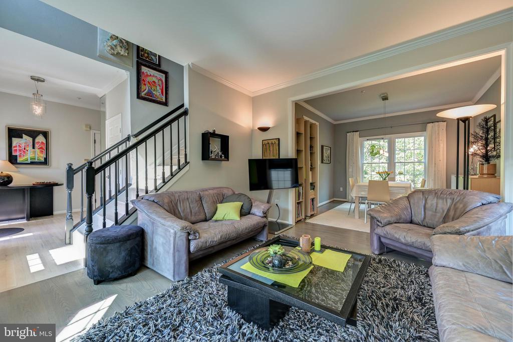 11609 Heartwood Dr