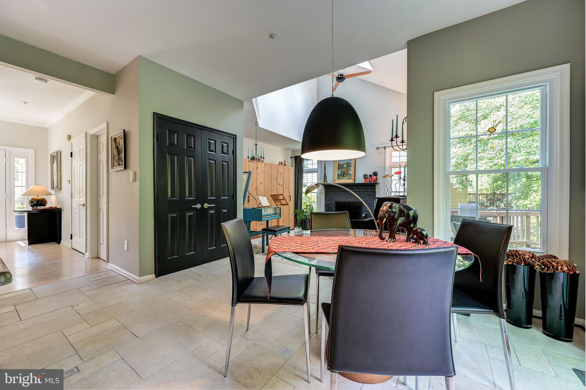 11609 Heartwood Dr