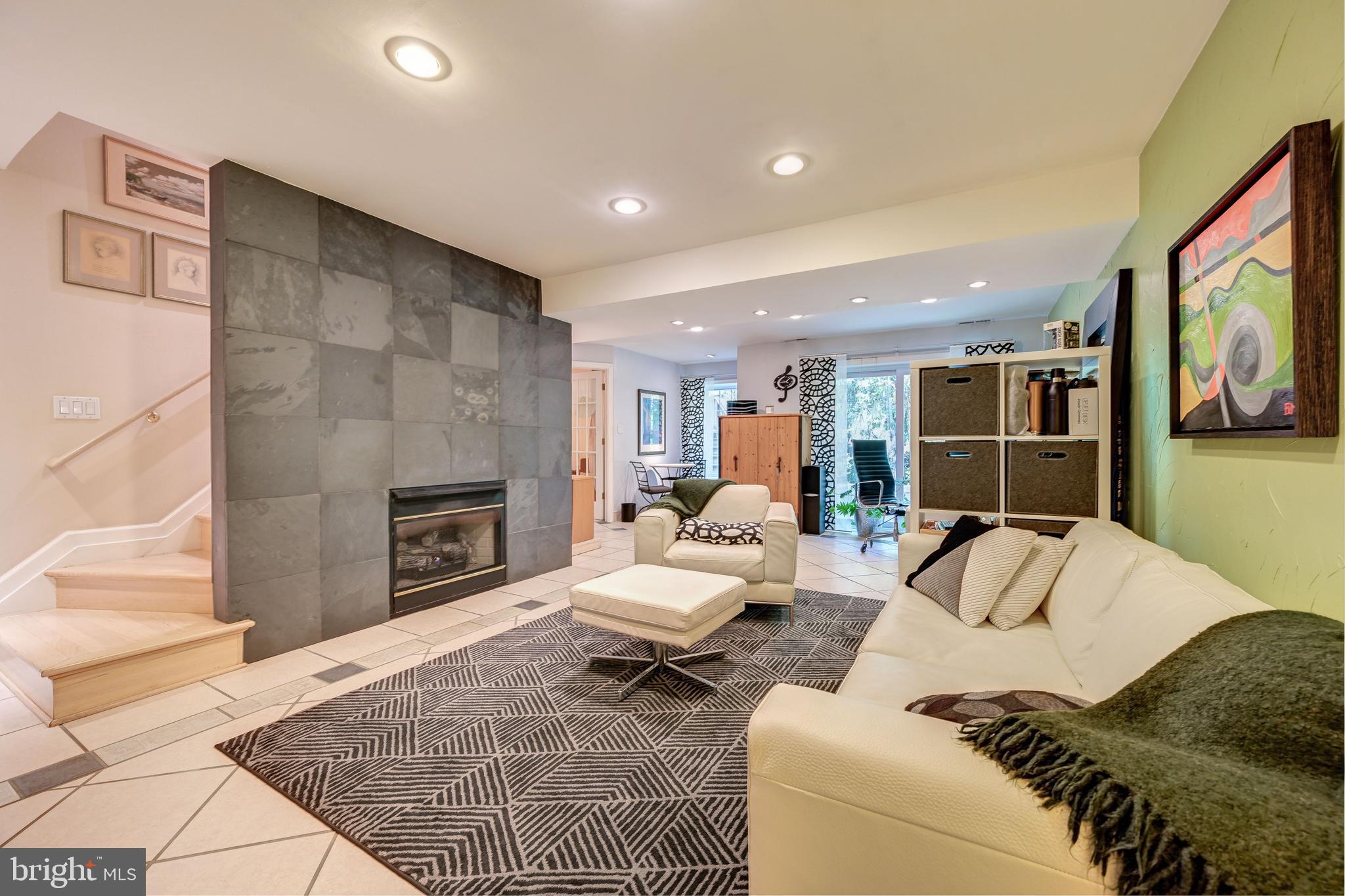 11609 Heartwood Dr