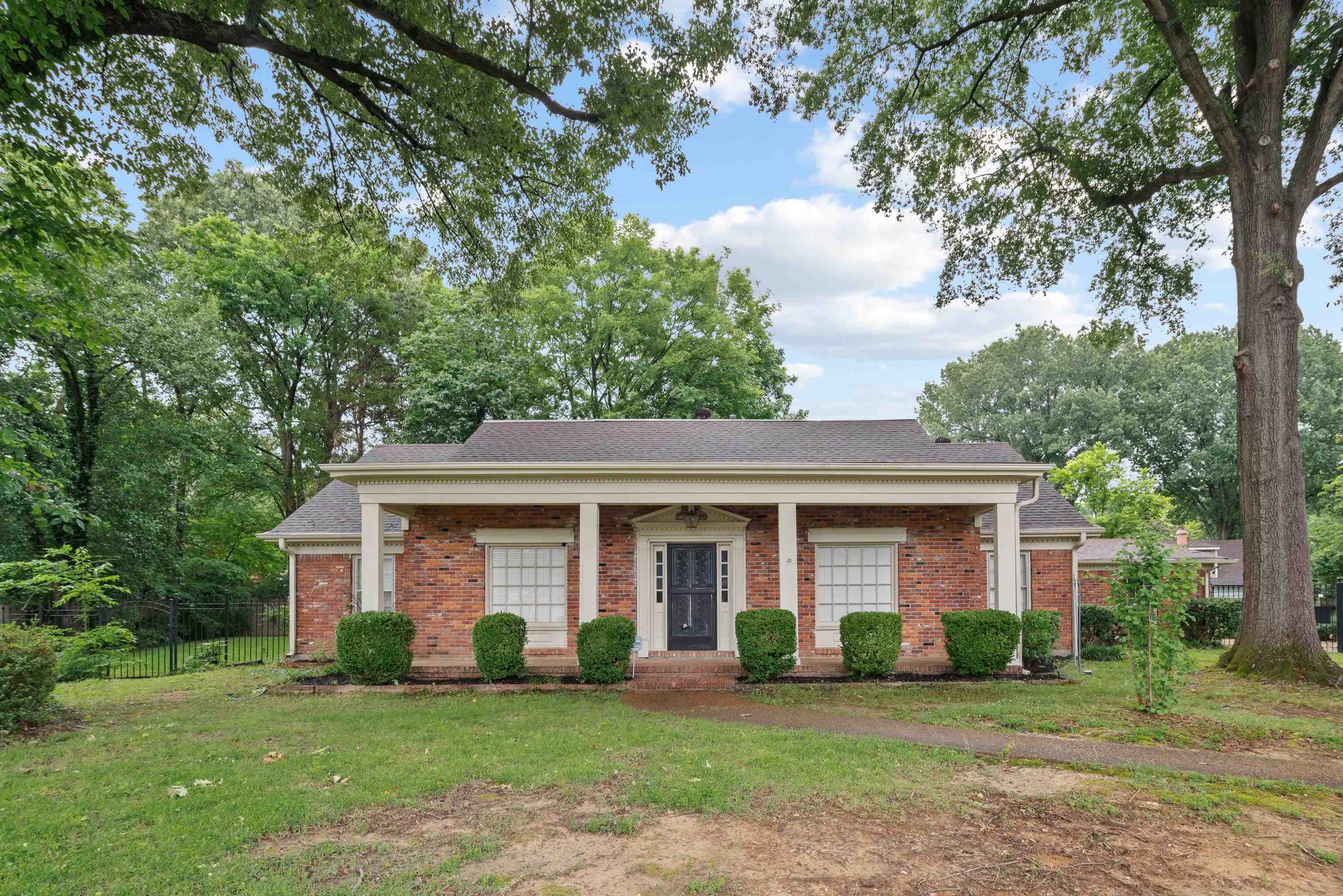 2234 PIKE WOOD CV