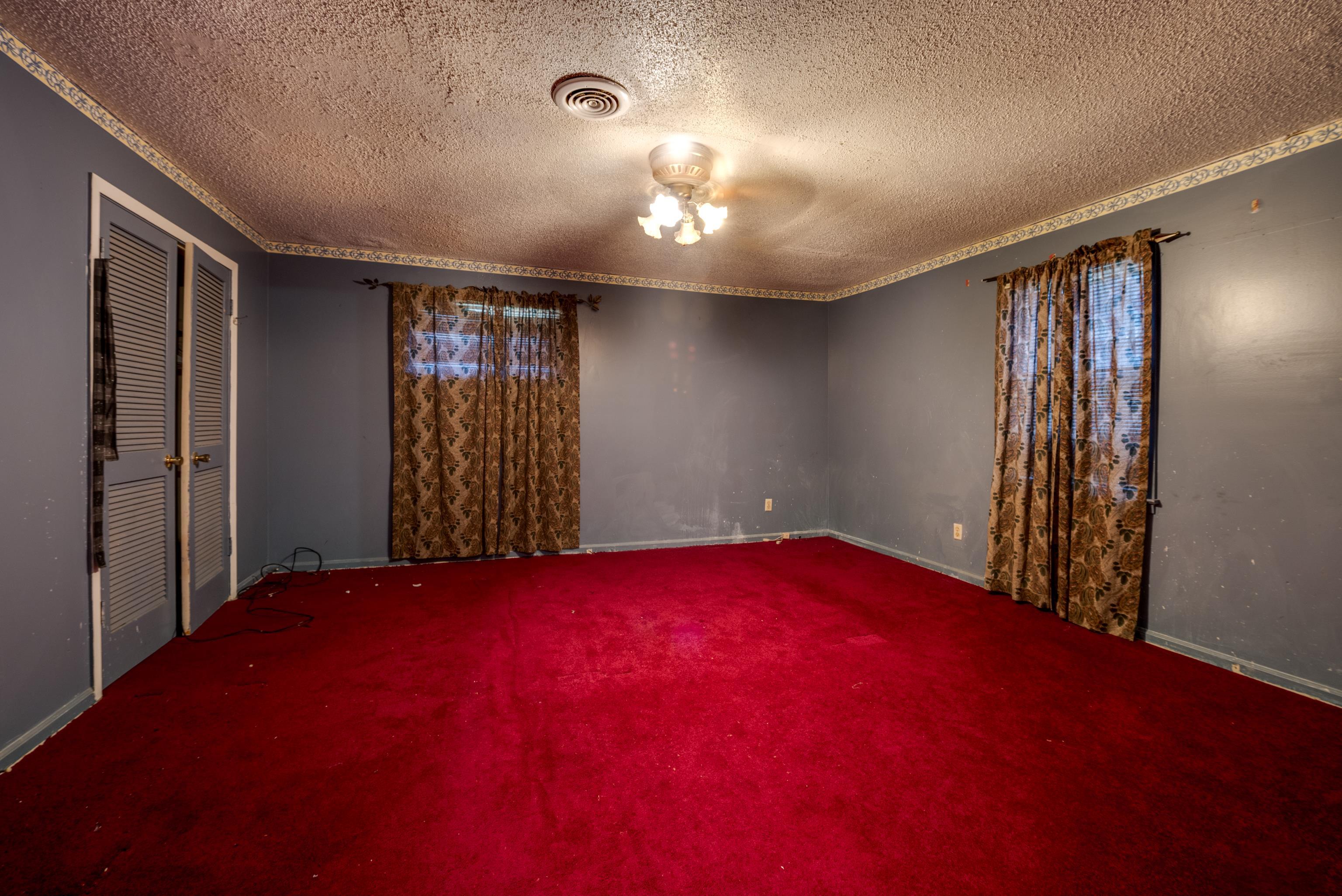 2964 ELKINS CV