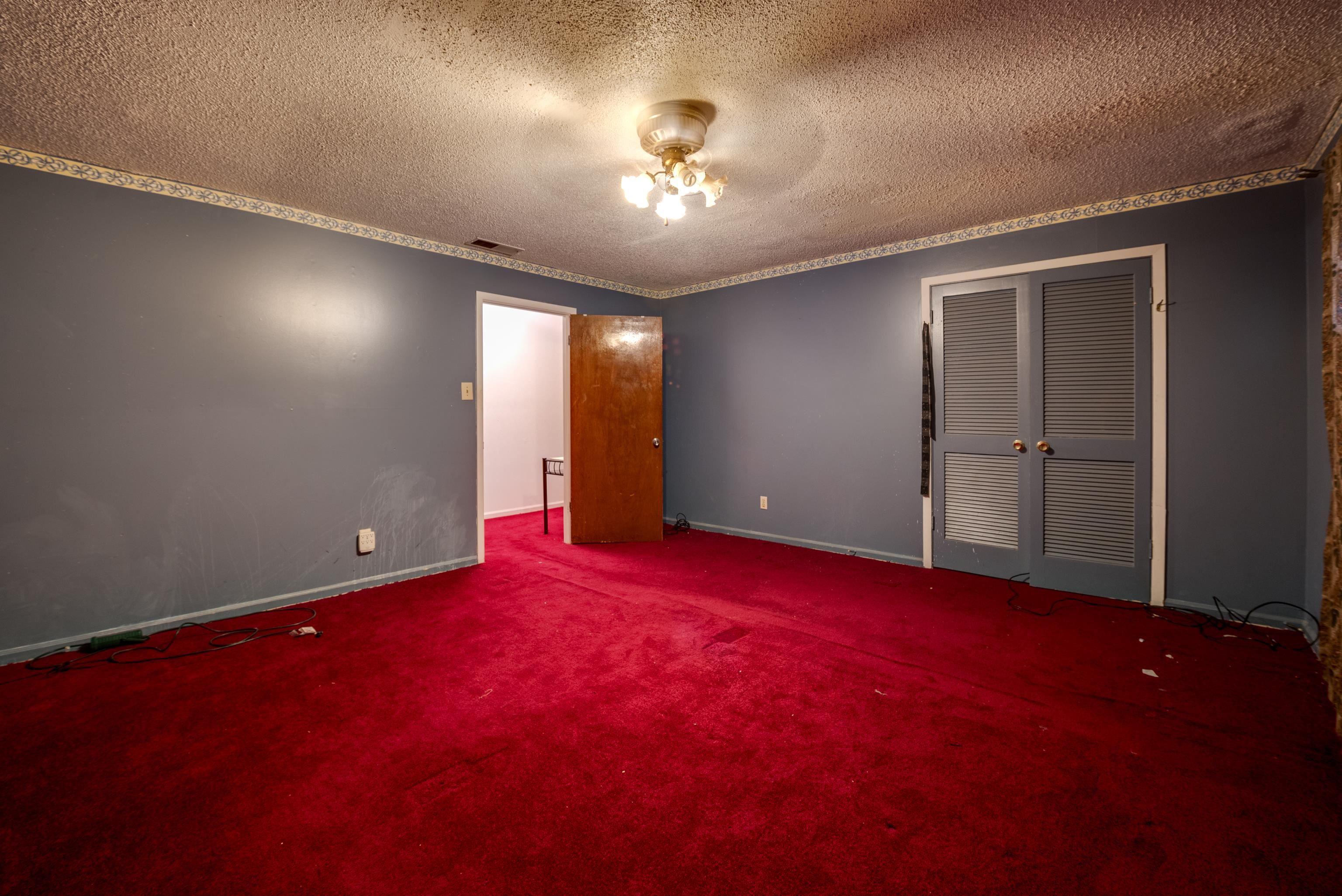 2964 ELKINS CV