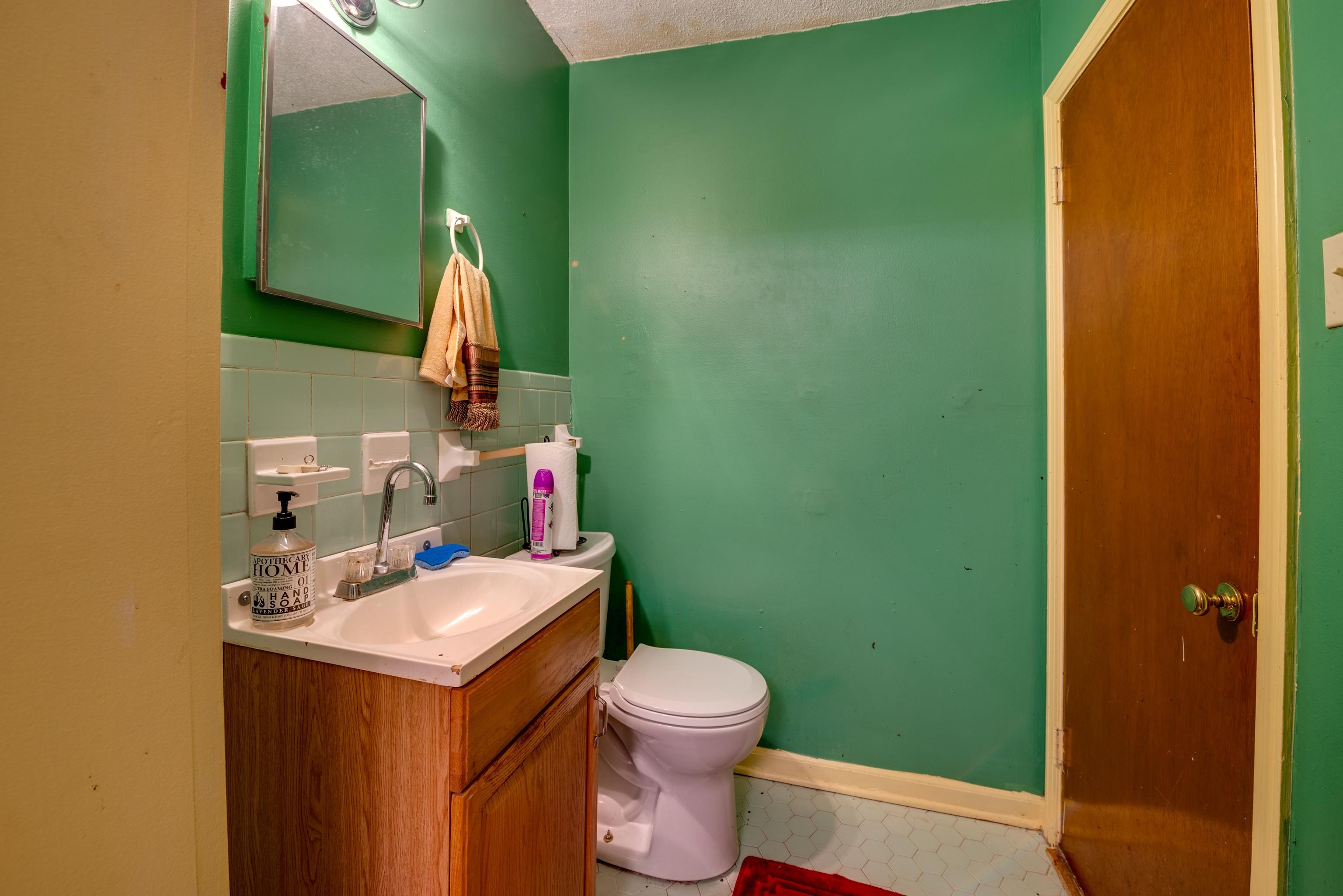 2964 ELKINS CV