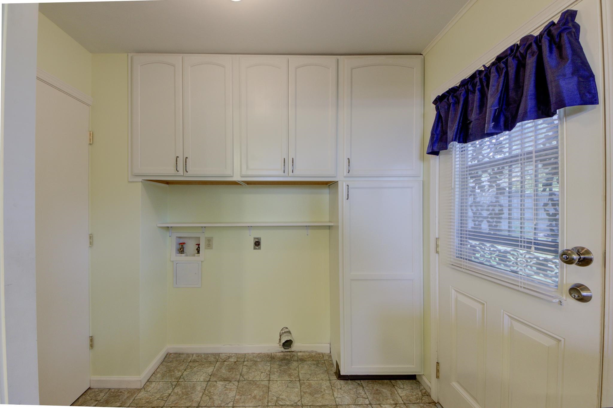 403 MINERAL RD