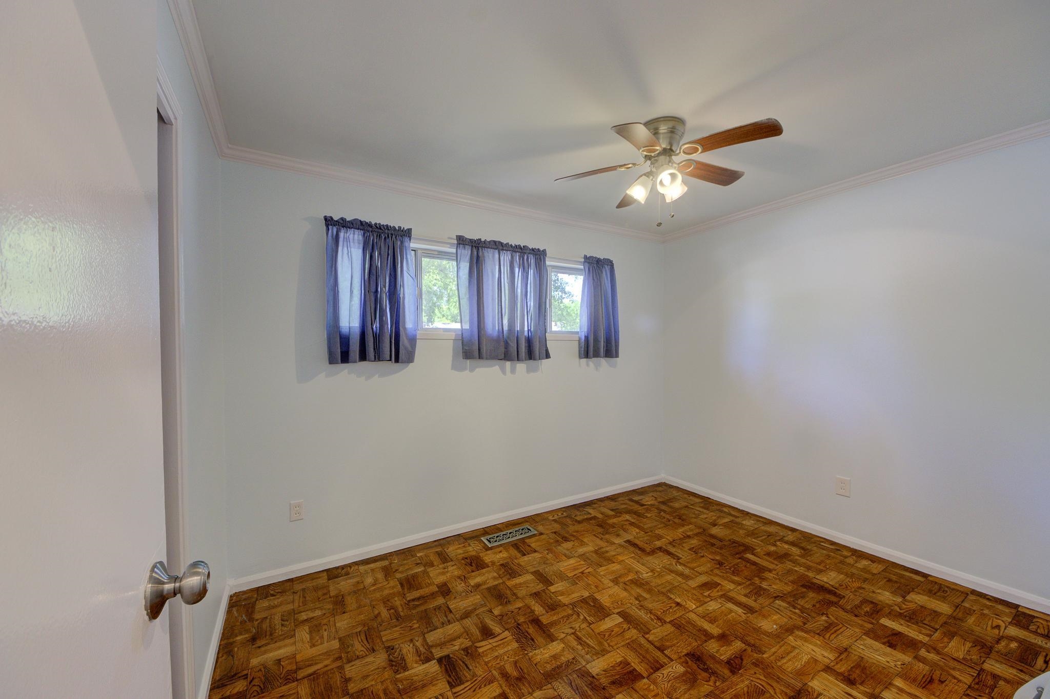 403 MINERAL RD