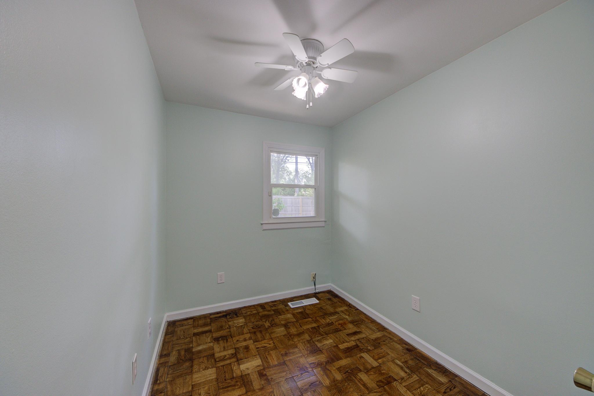 403 MINERAL RD