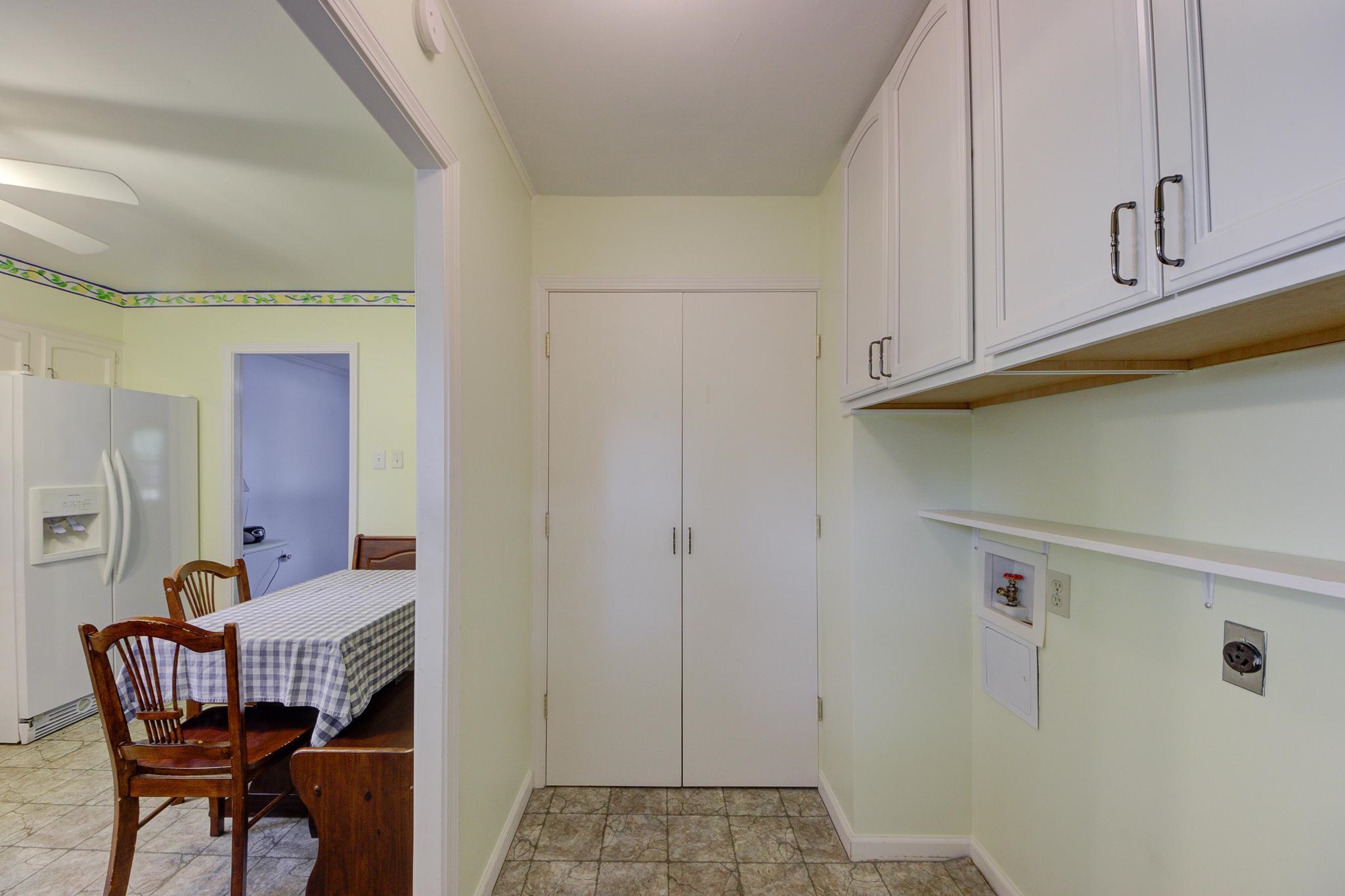 403 MINERAL RD