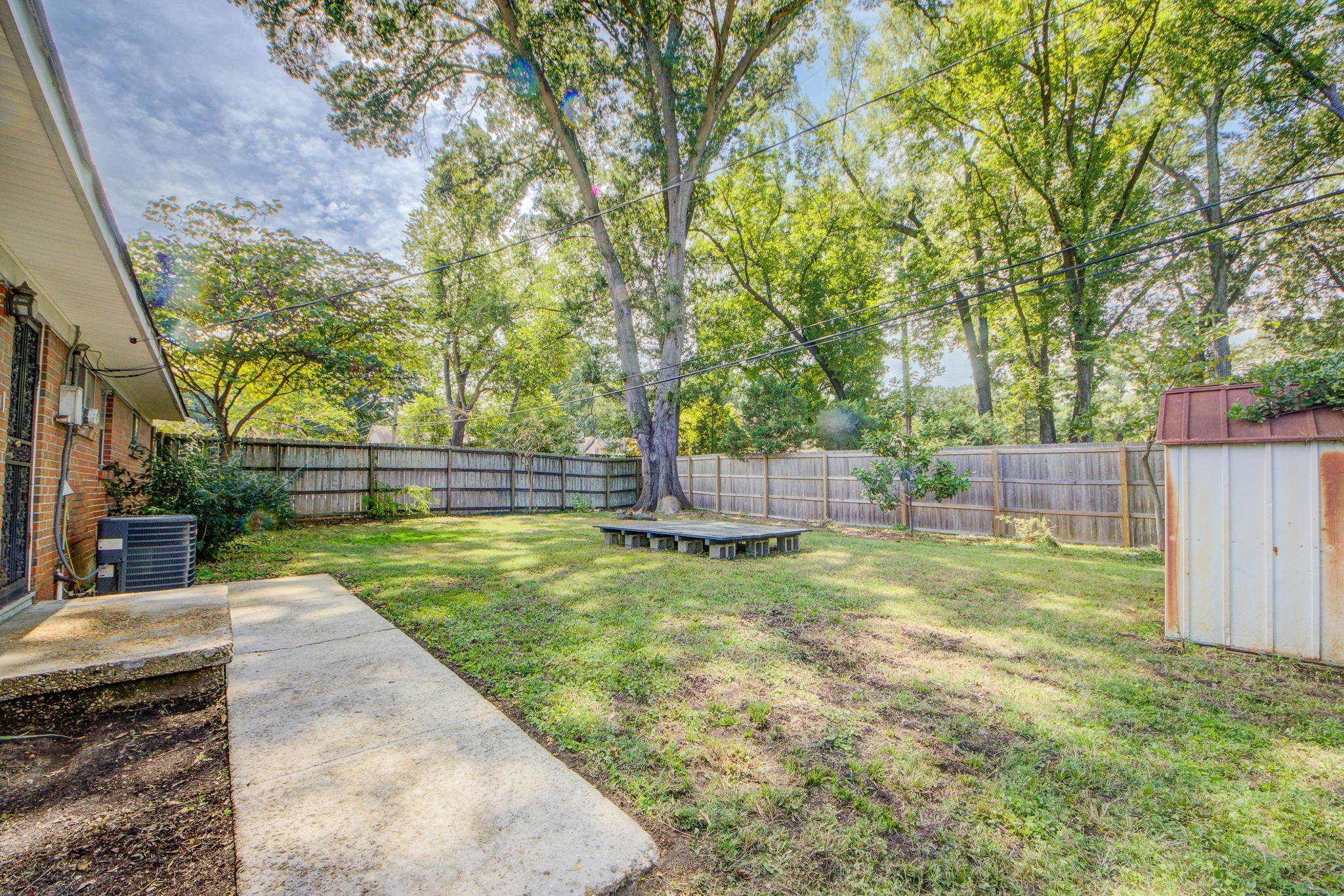 403 MINERAL RD