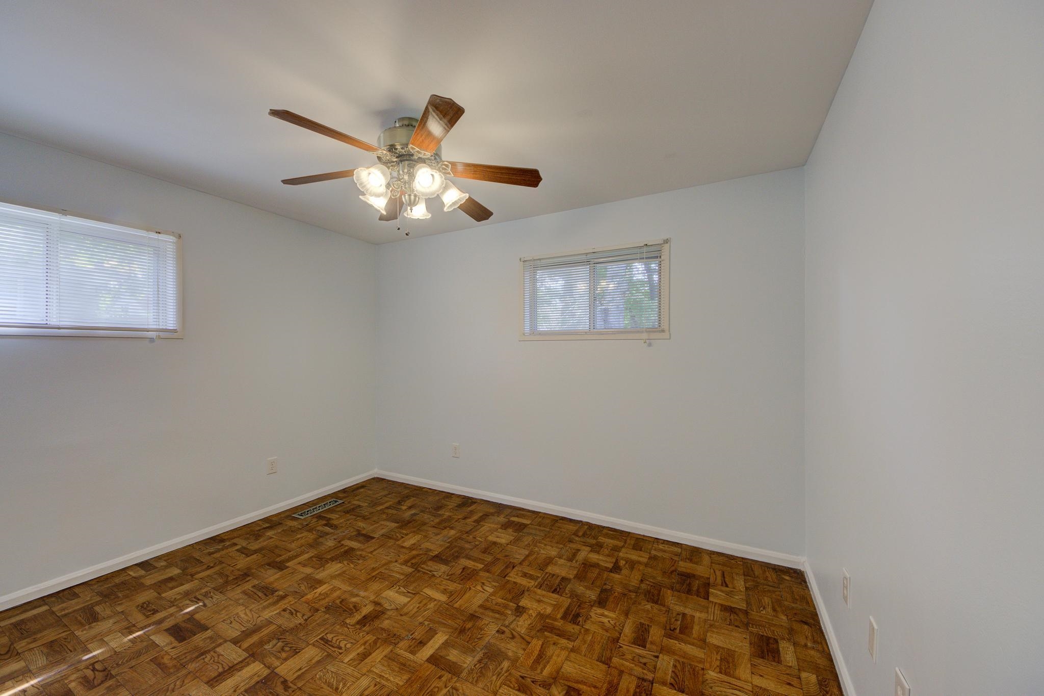 403 MINERAL RD