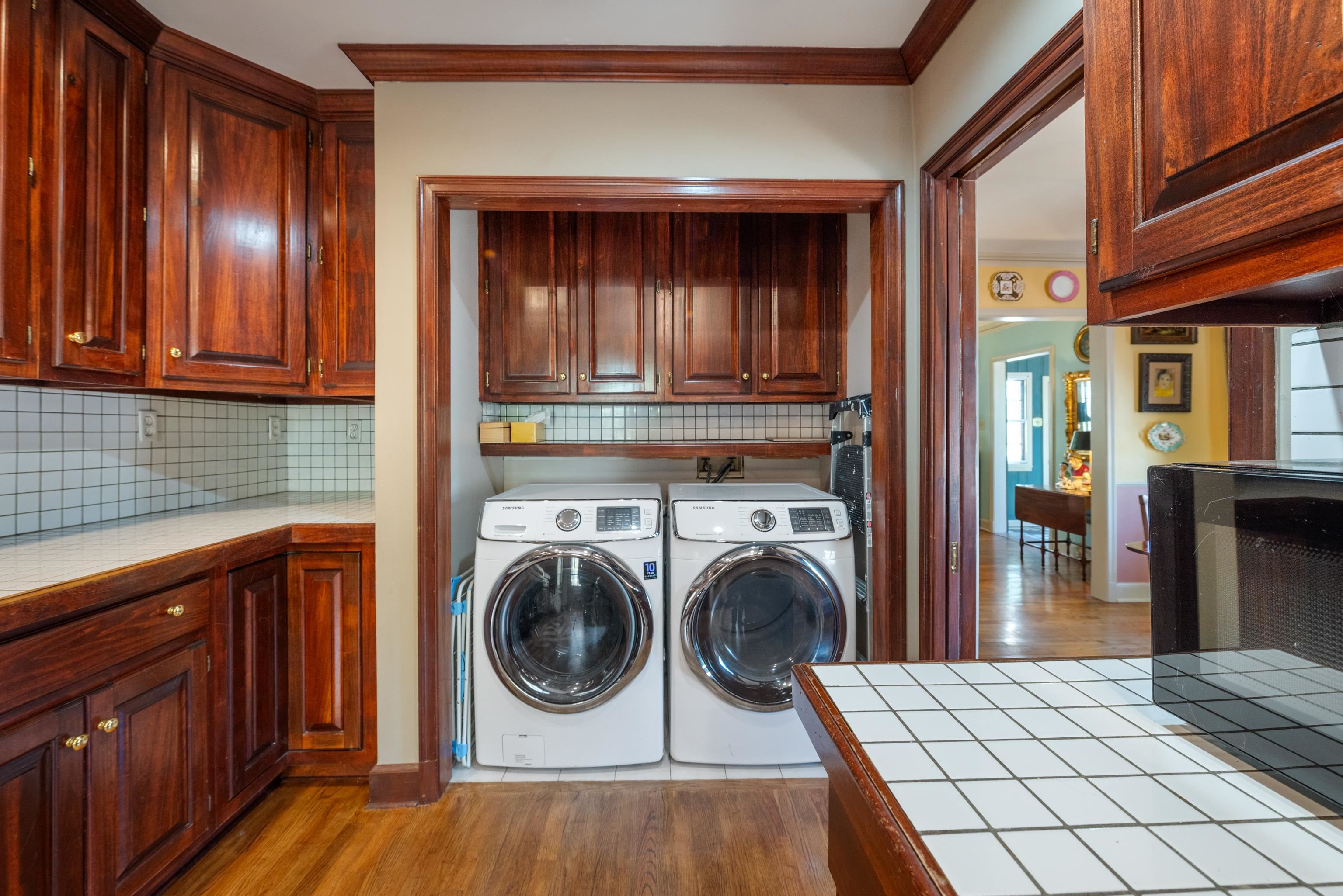 30 S ALICIA DR