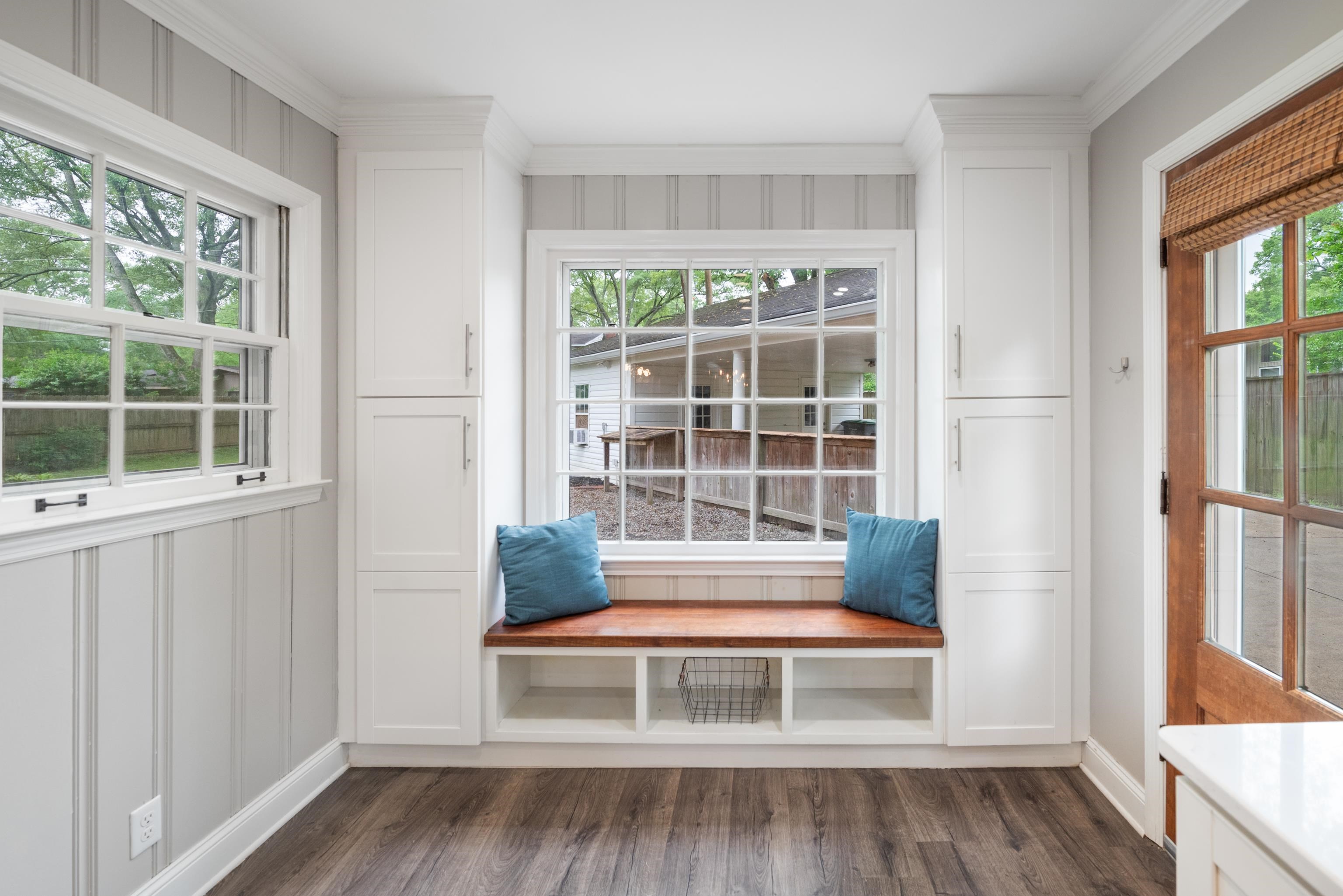 1159 ESTATE DR