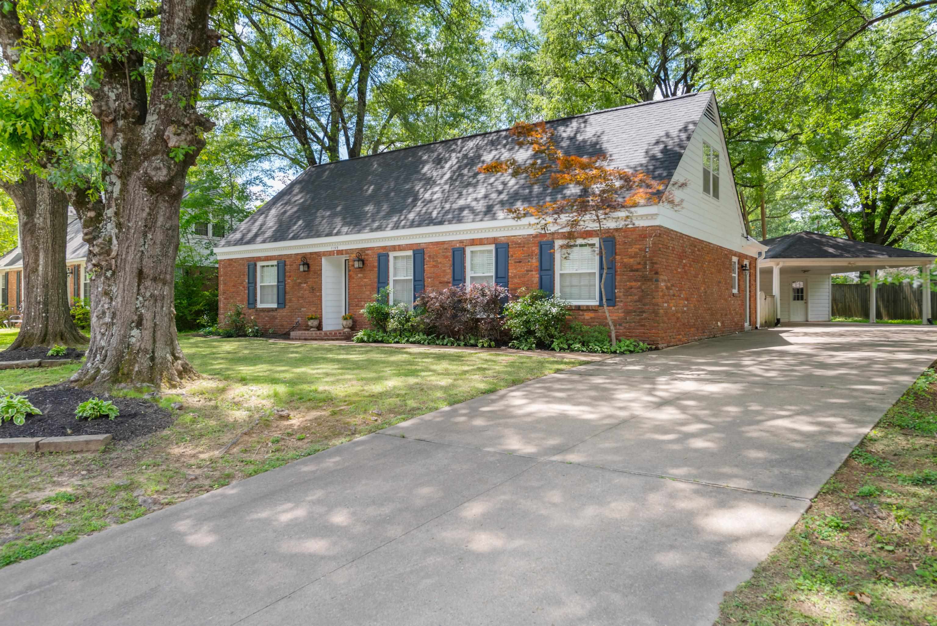 1159 ESTATE DR