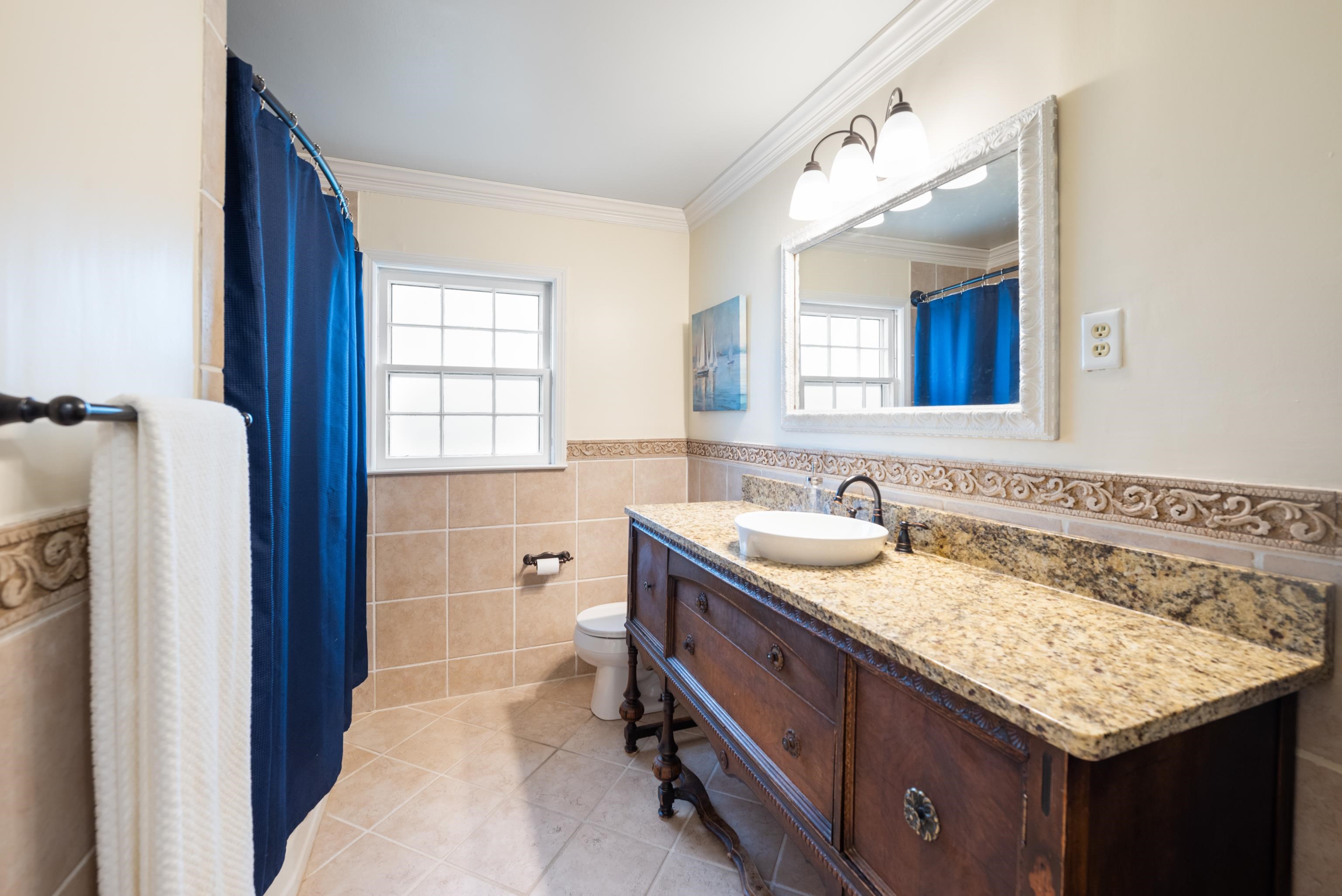 1159 ESTATE DR