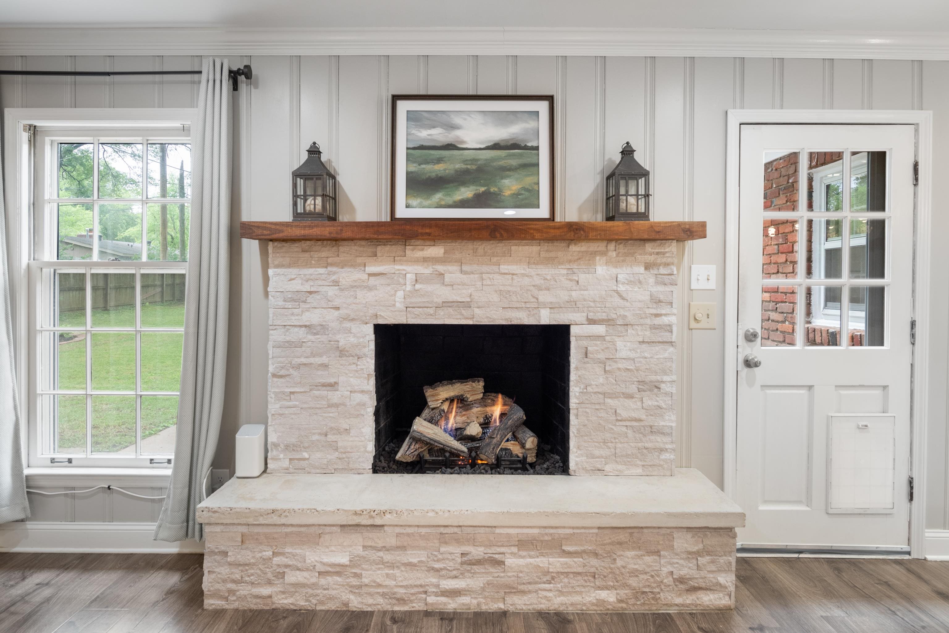 1159 ESTATE DR