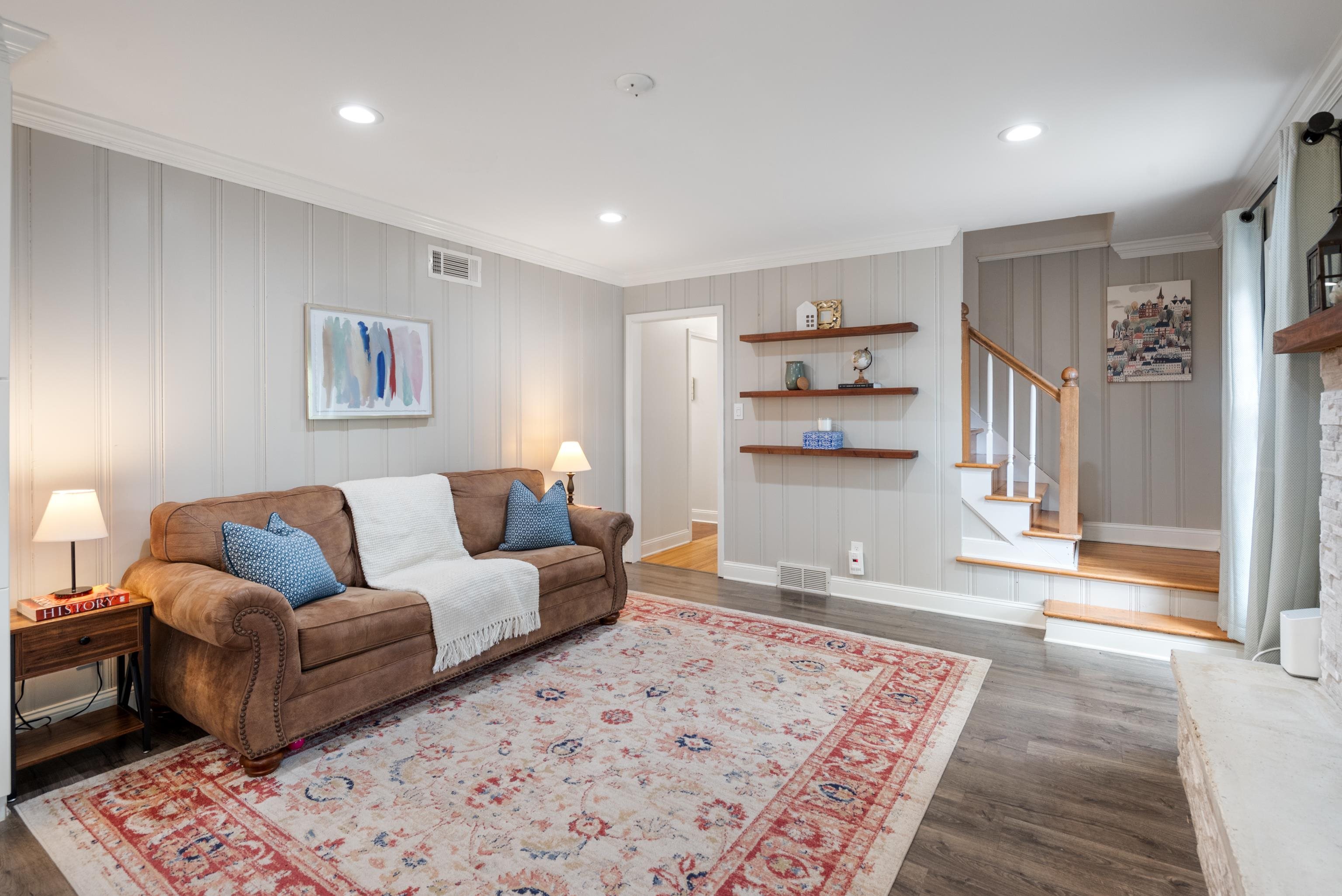 1159 ESTATE DR