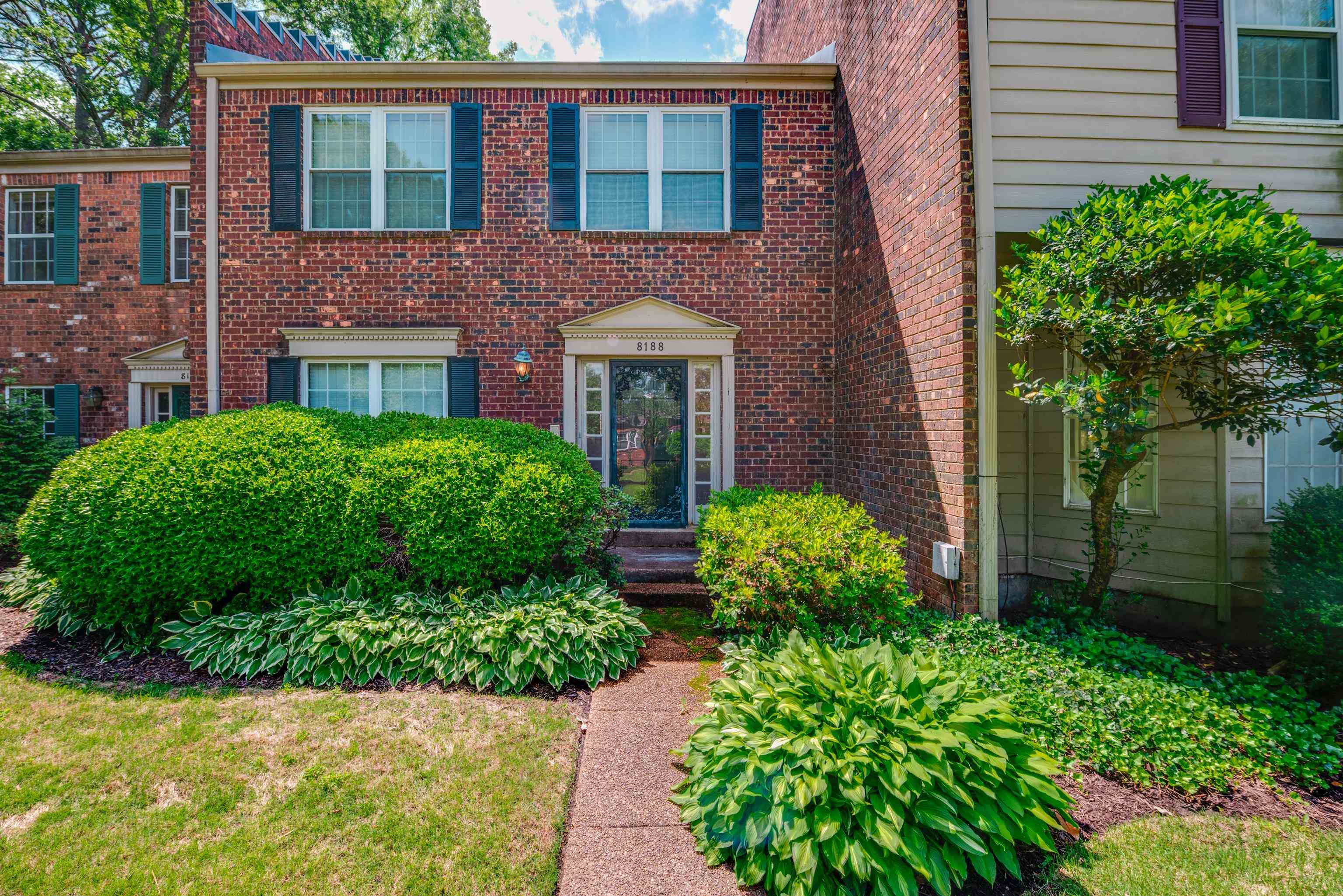 8188 DANFORTH LN