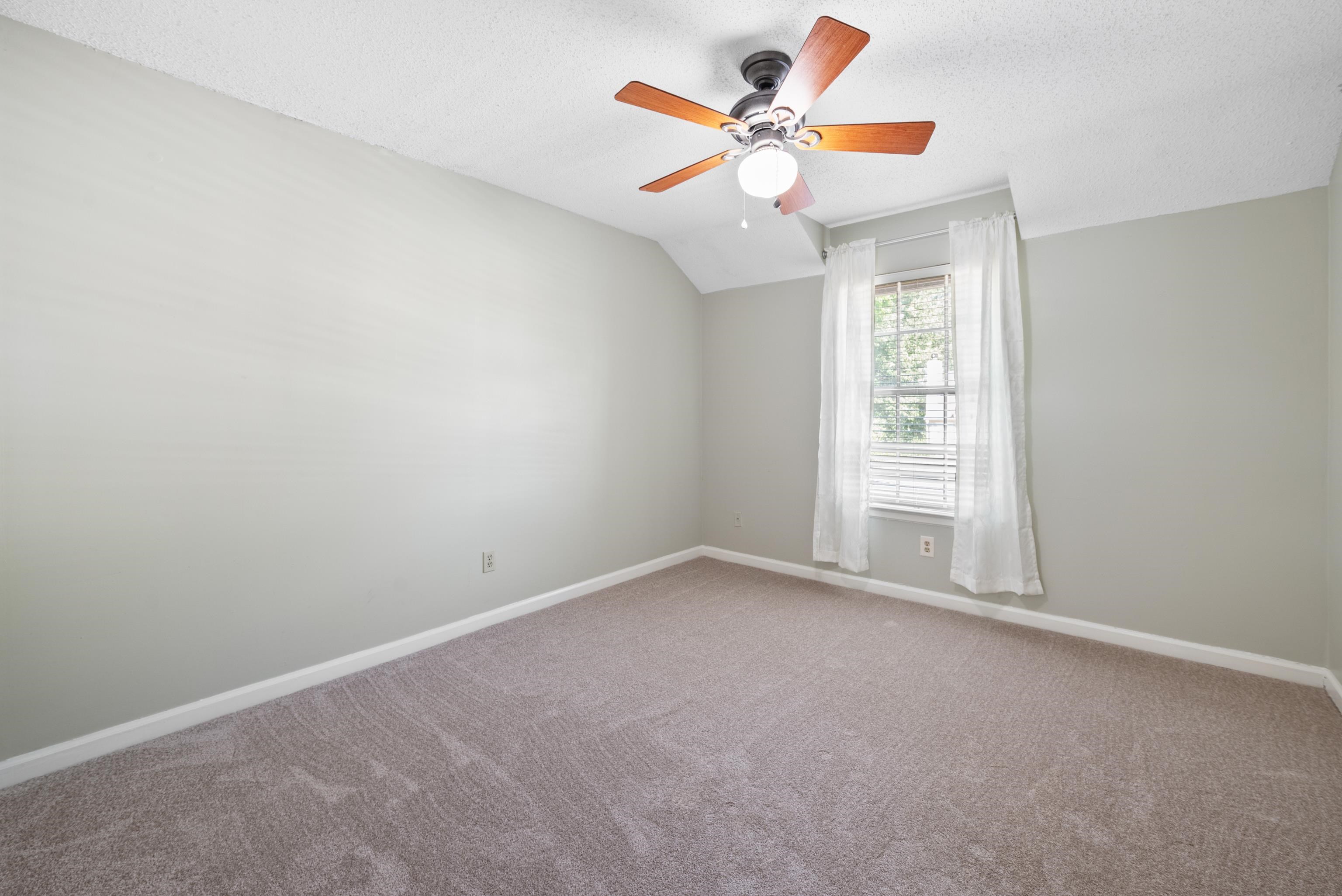 1937 RHINELAND DR Unit: 34