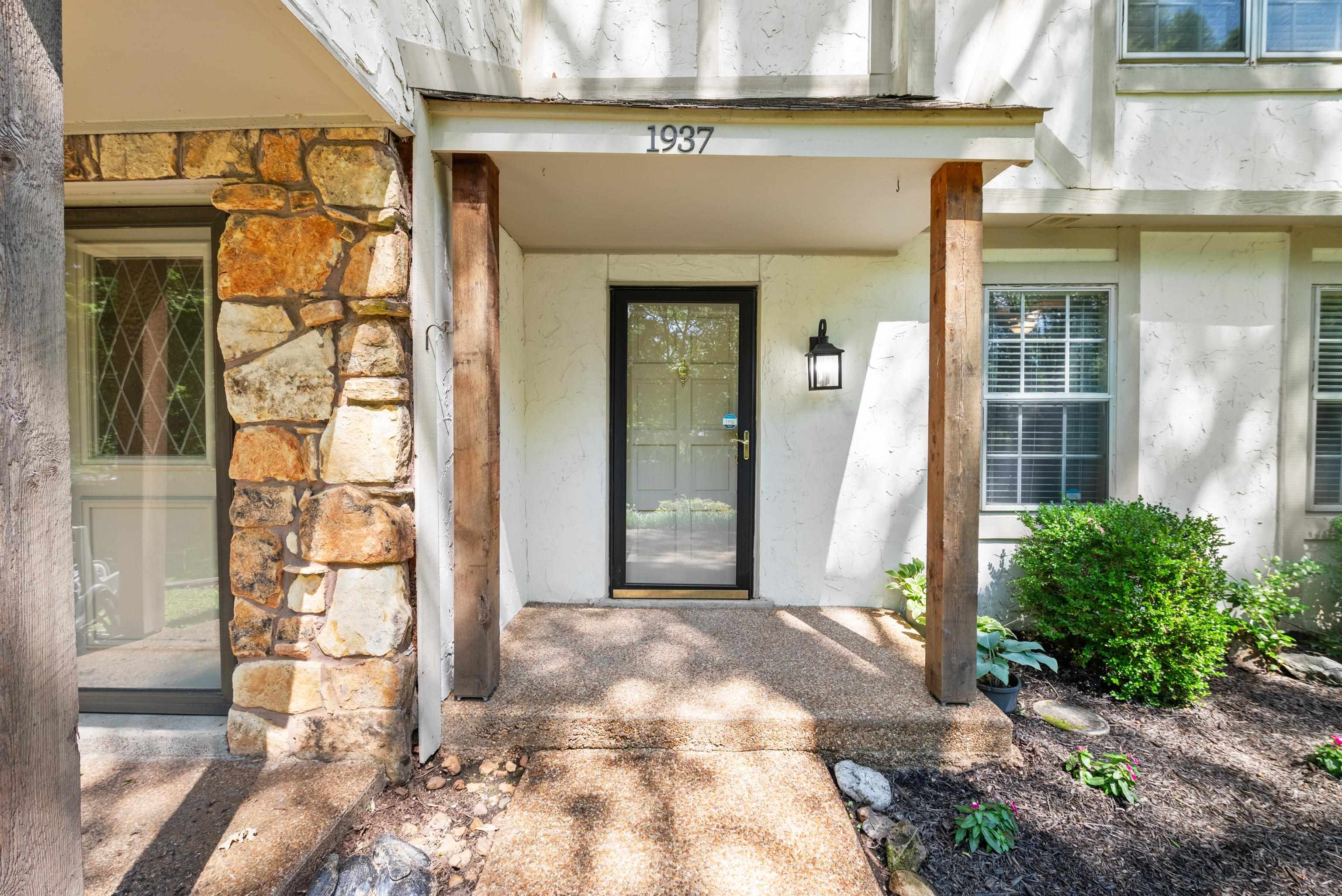 1937 RHINELAND DR Unit: 34