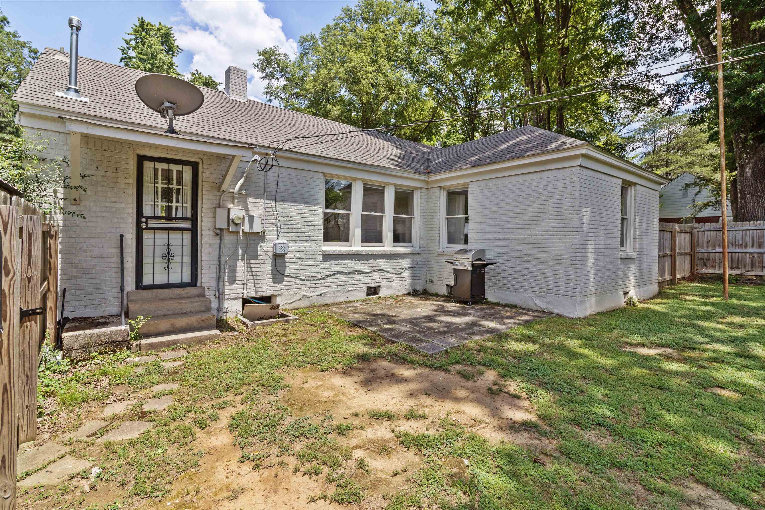 3595 JOHNWOOD DR