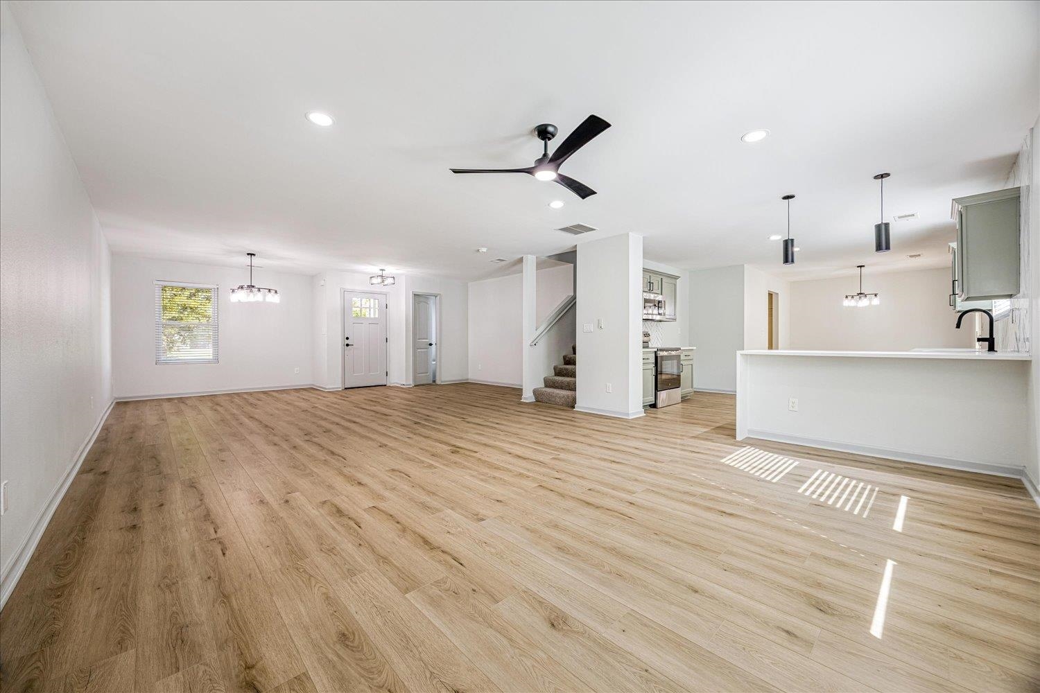 10021 BRANLEY OAK DR