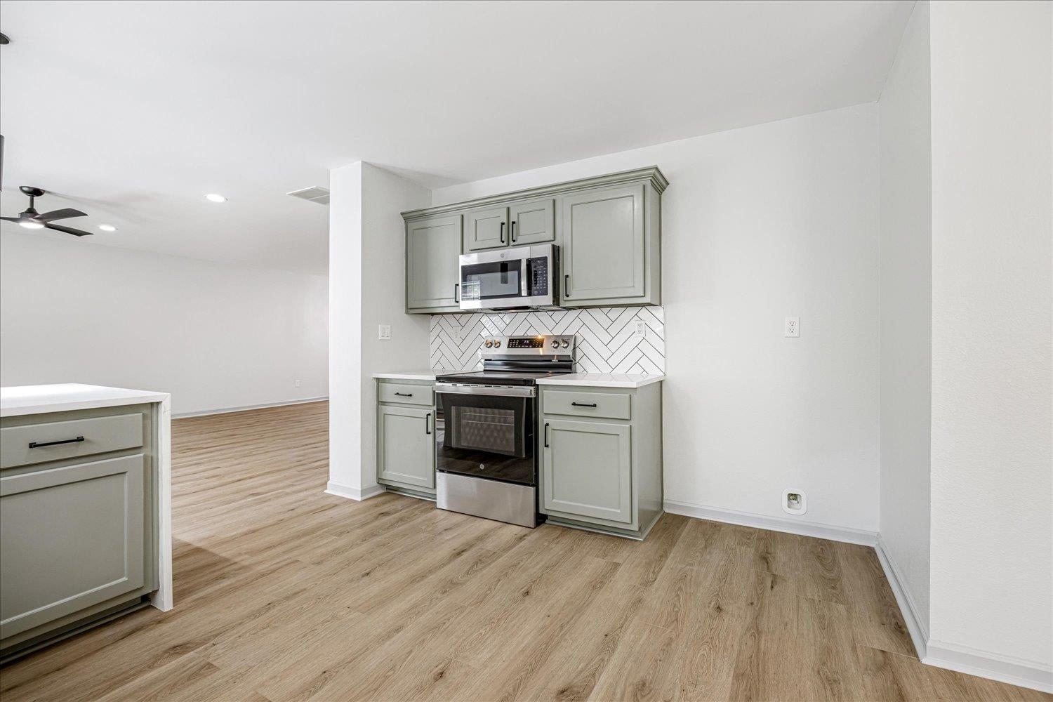 10021 BRANLEY OAK DR