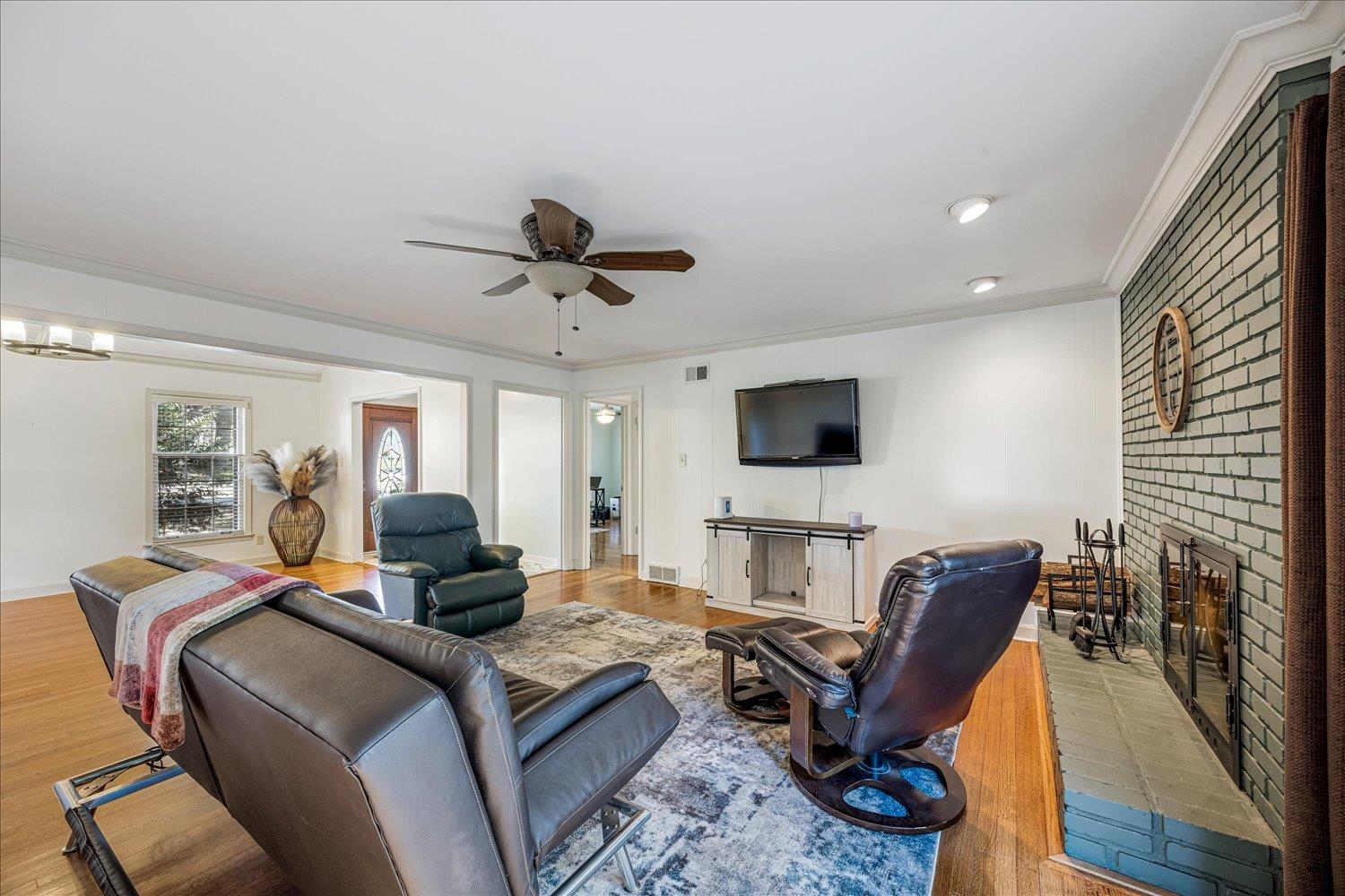 5323 DEE RD
