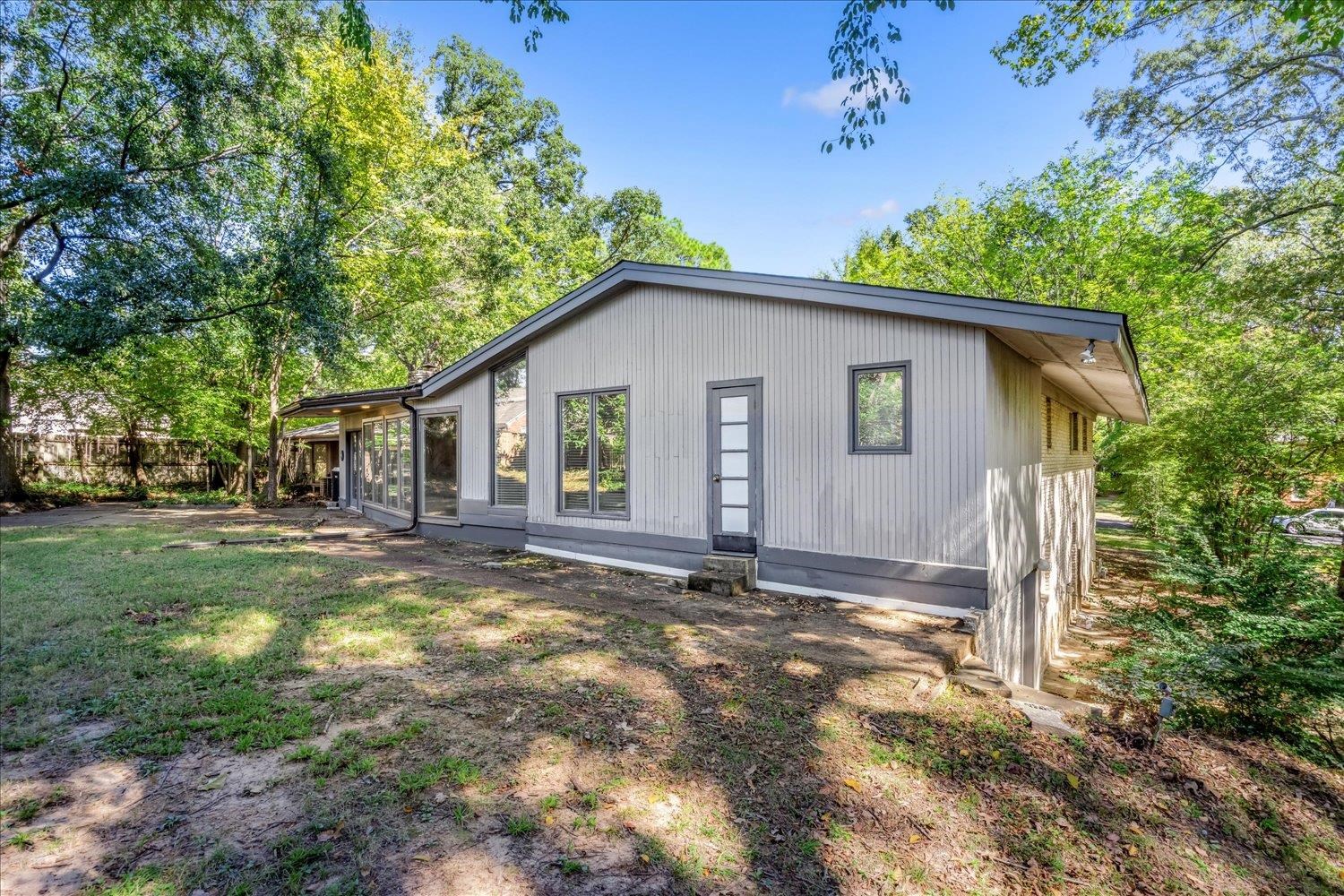 321 SHADY WOODS CV