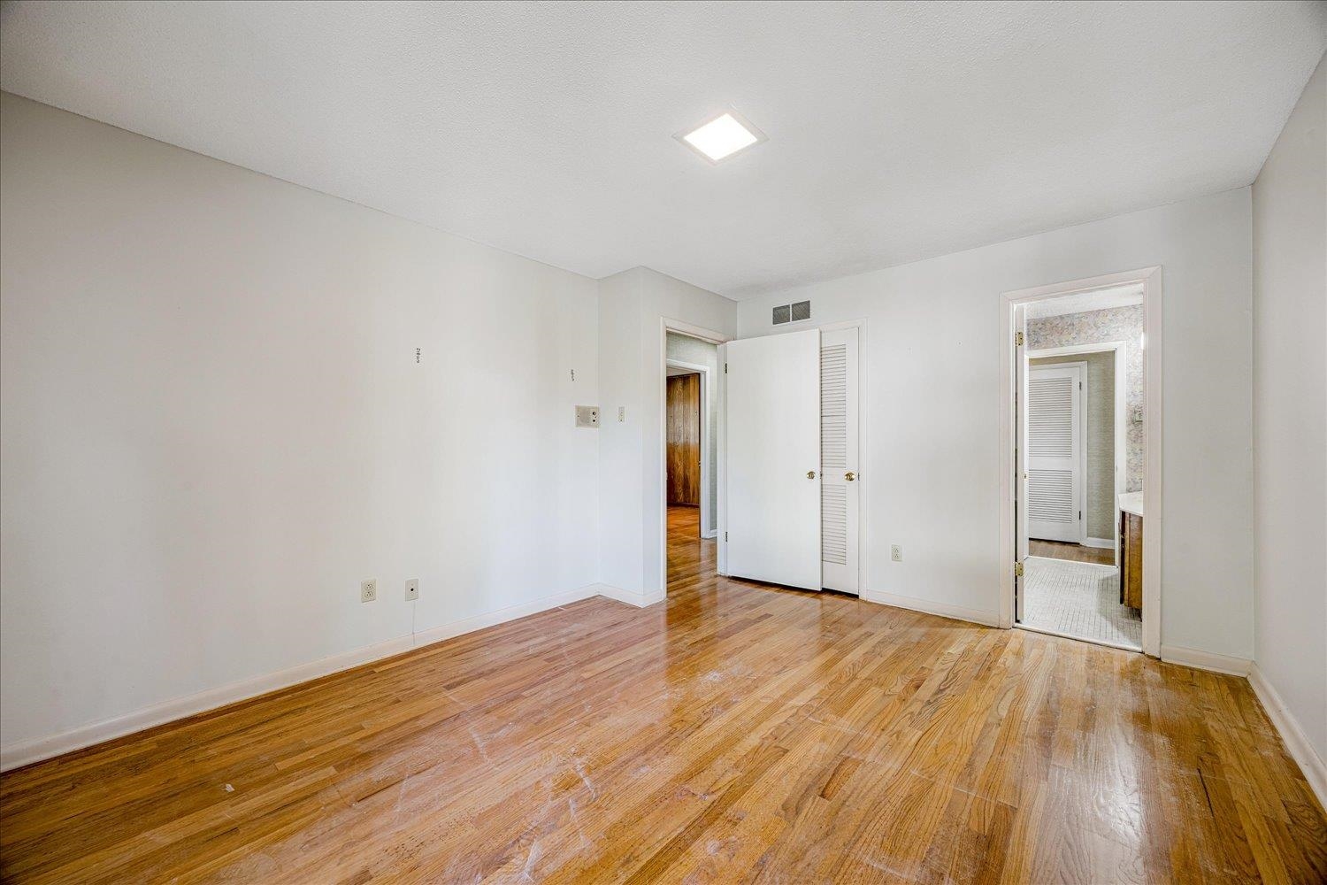 321 SHADY WOODS CV