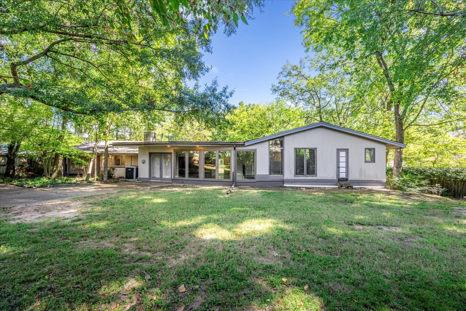321 SHADY WOODS CV