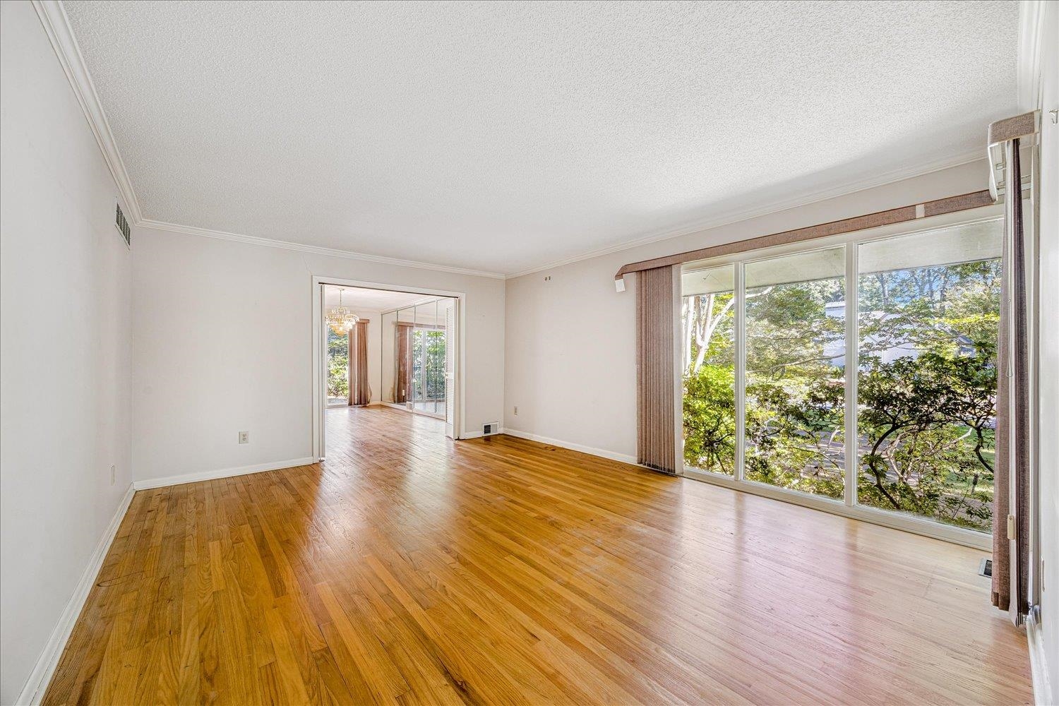 321 SHADY WOODS CV