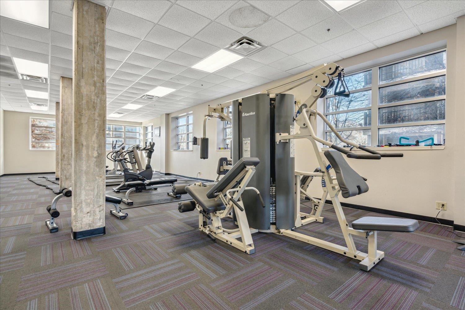 648 S RIVERSIDE DR Unit: 411