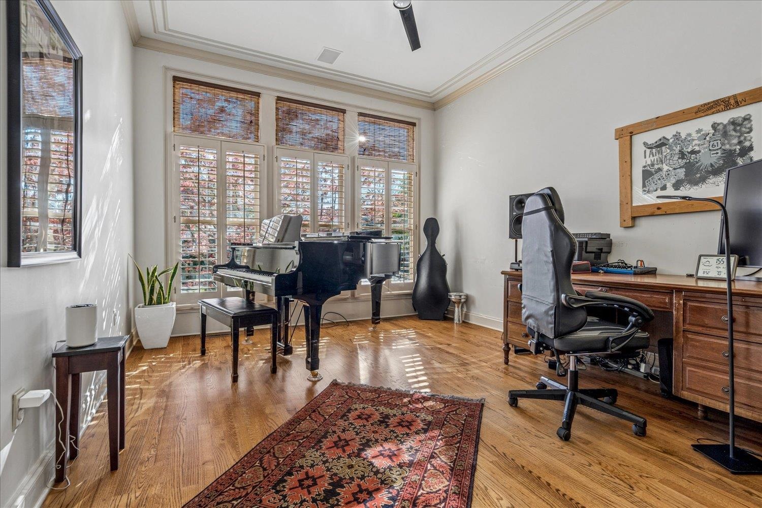 855 HARBOR ISLE CIR W