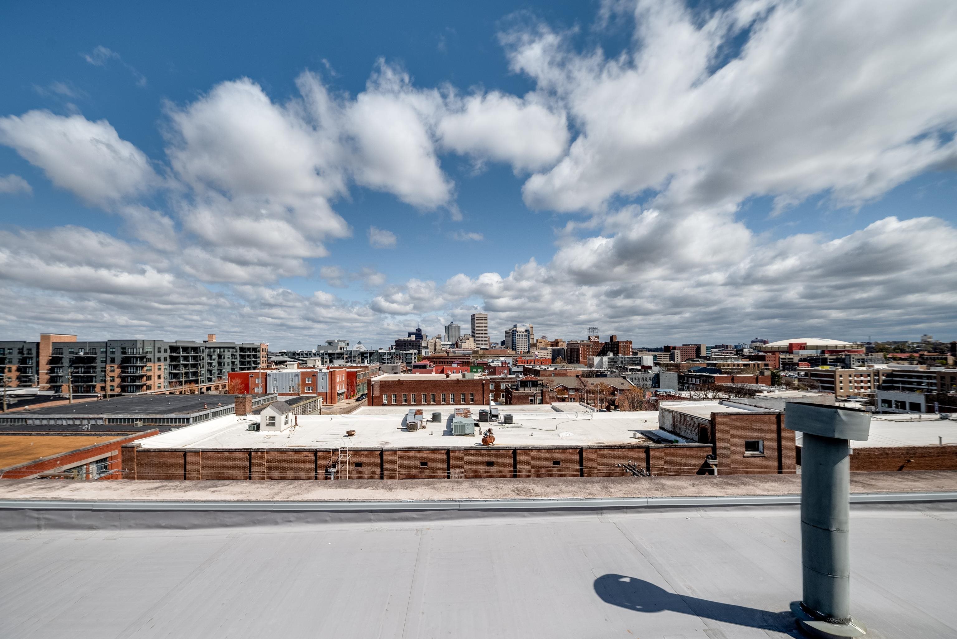 408 S FRONT ST Unit: 301