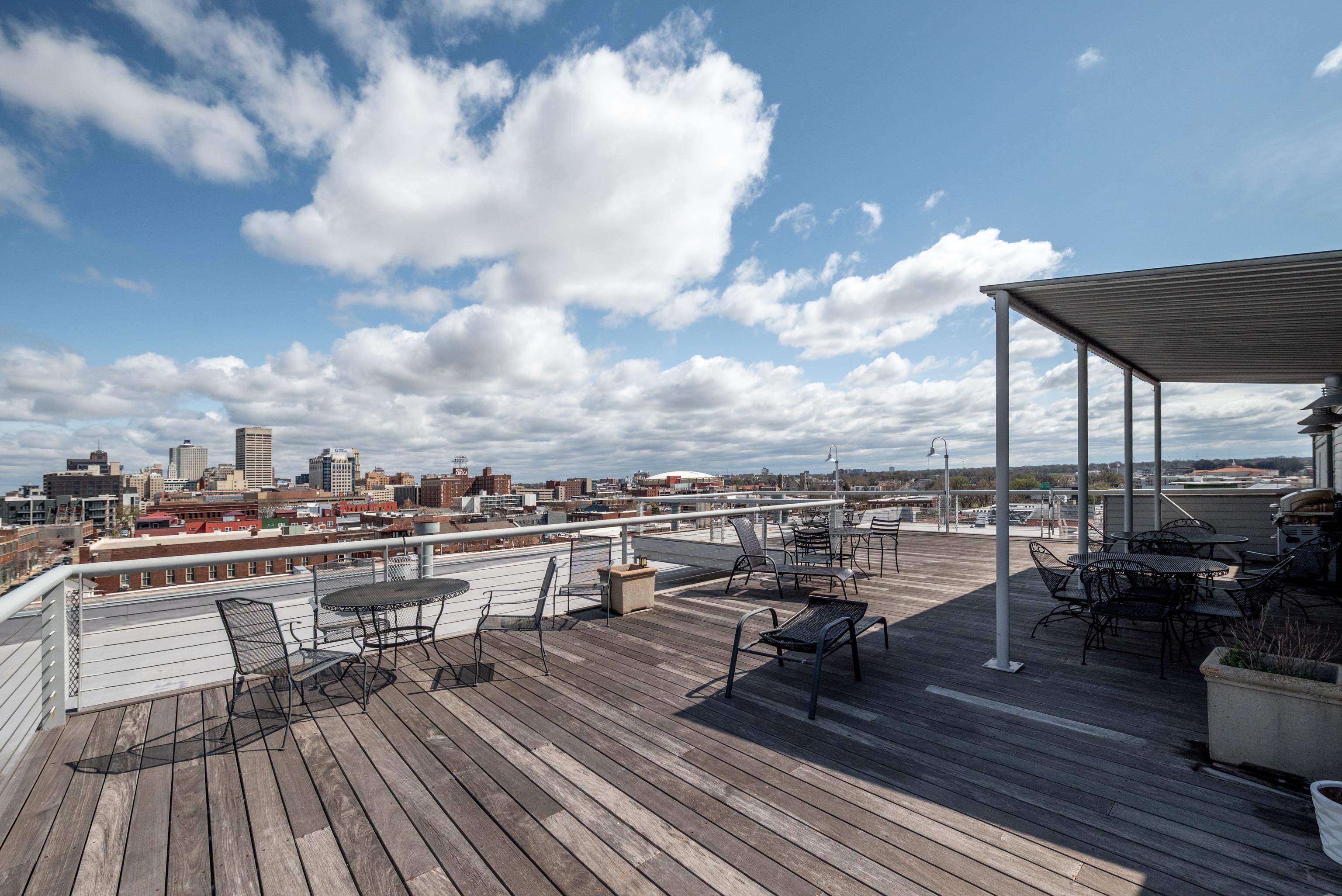 408 S FRONT ST Unit: 301