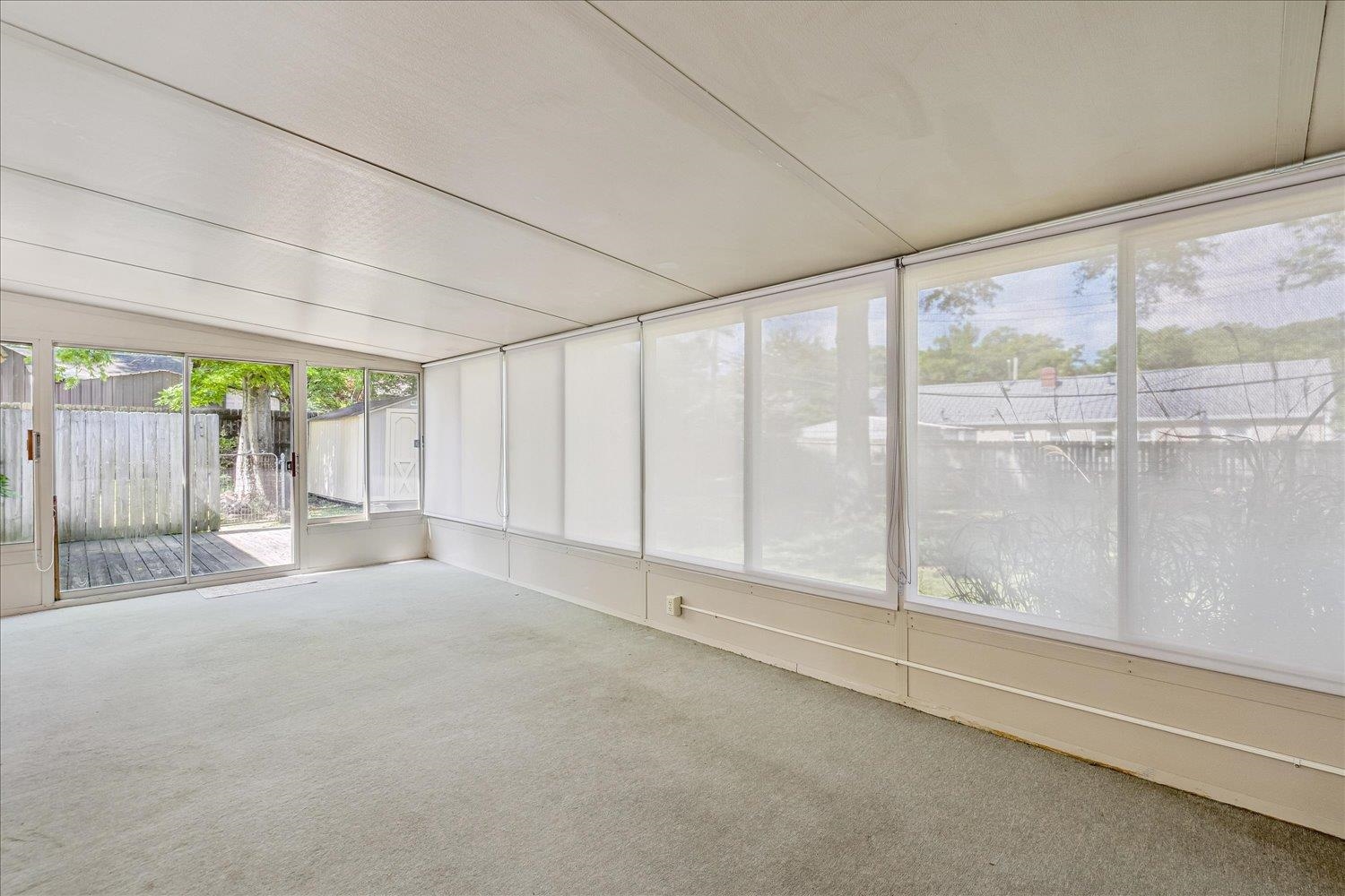 293 CECILIA DR