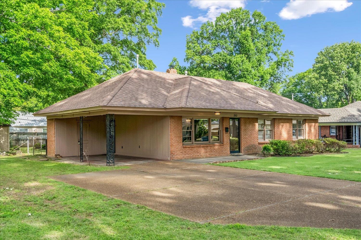 293 CECILIA DR