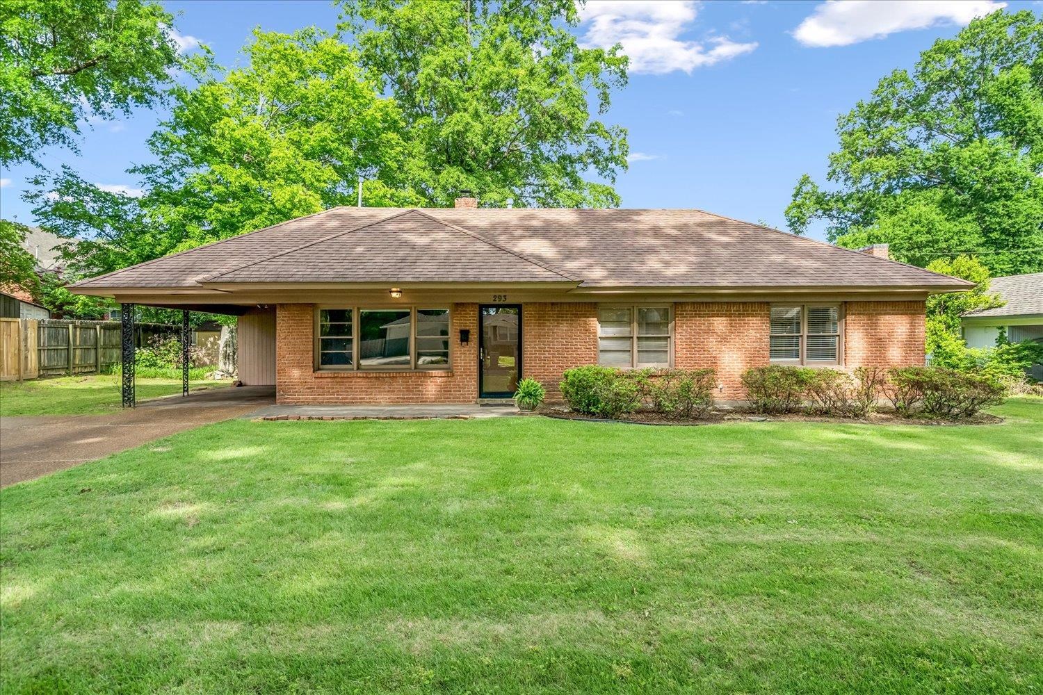 293 CECILIA DR
