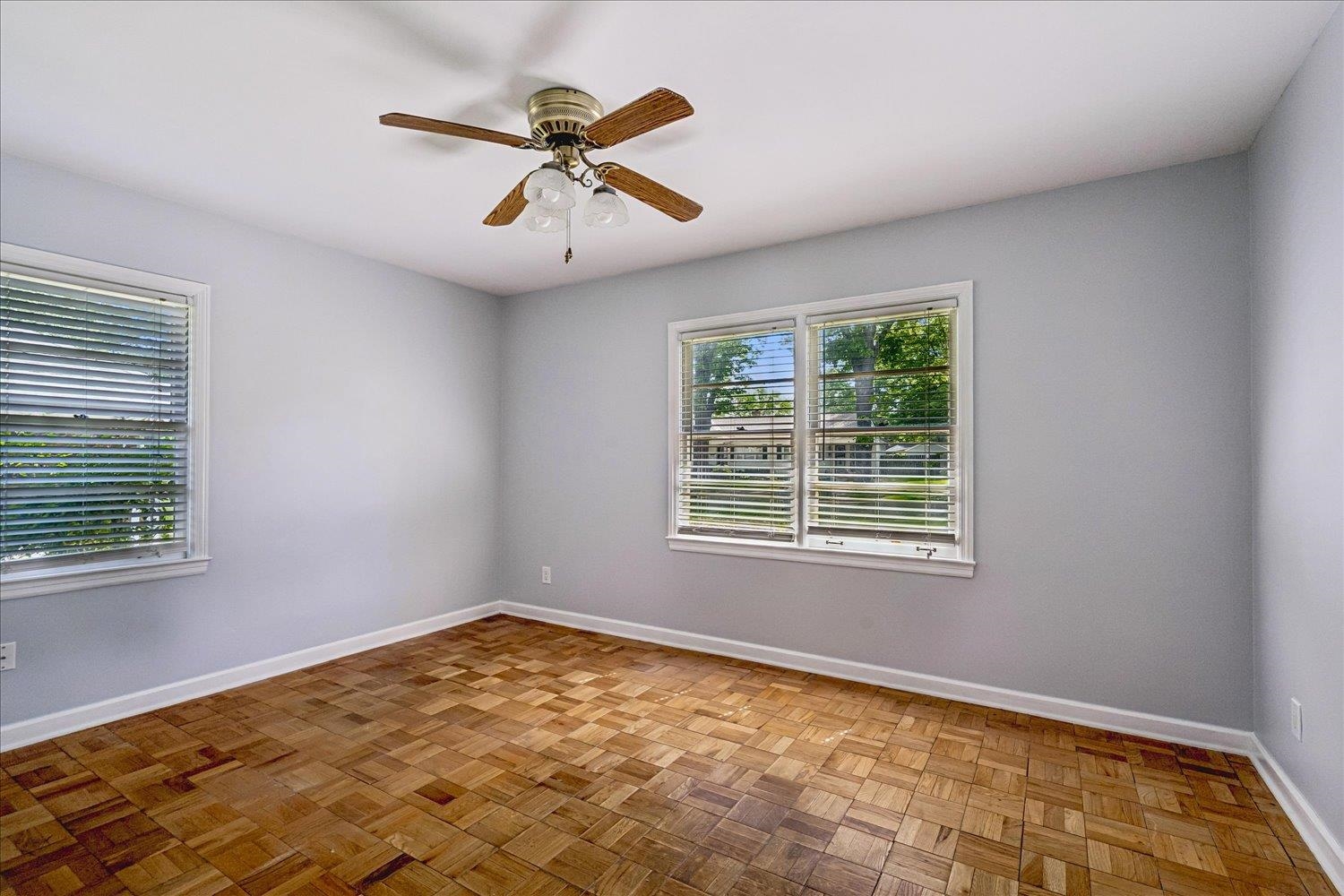 293 CECILIA DR