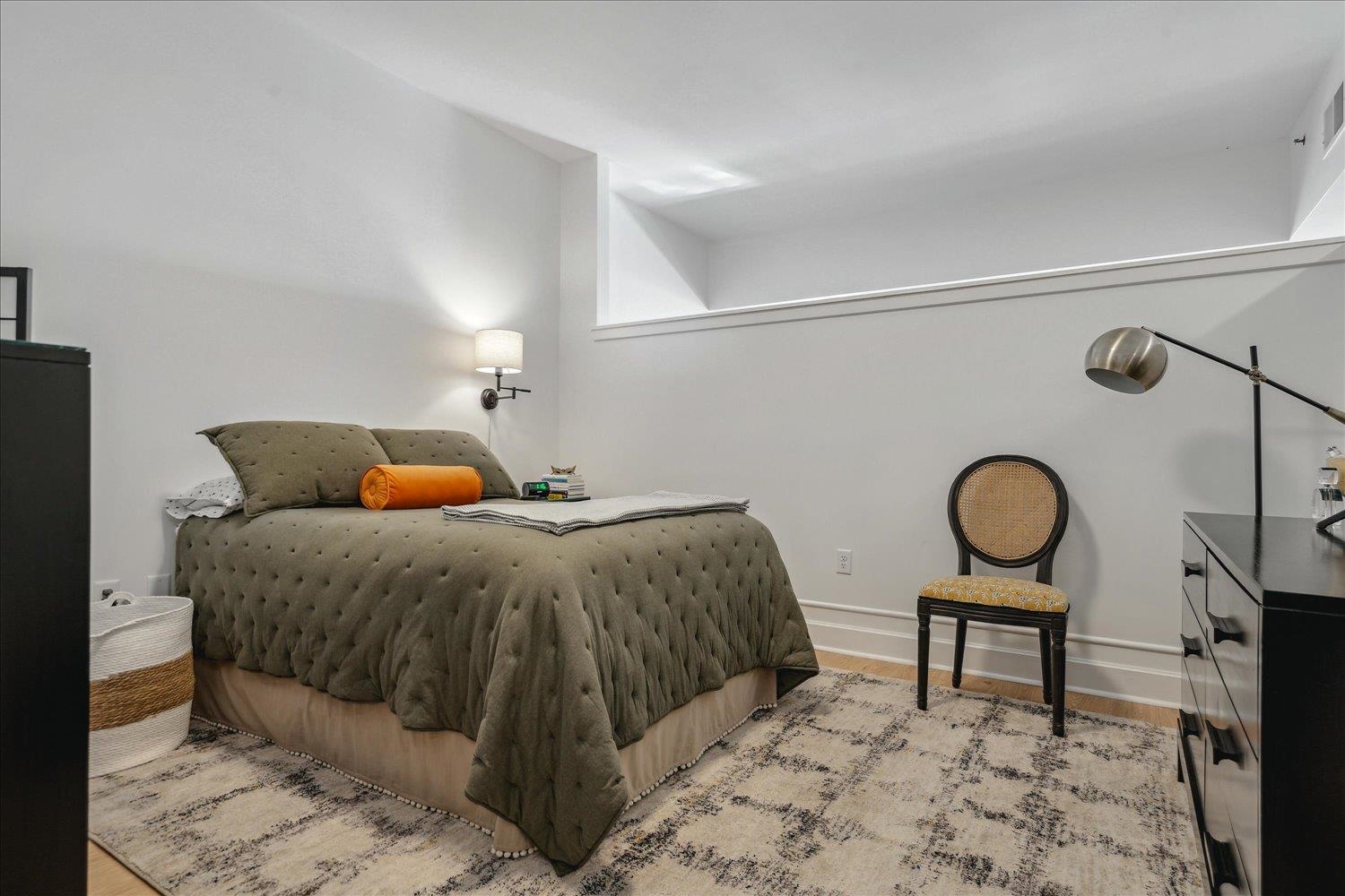 648 S RIVERSIDE DR Unit: 411