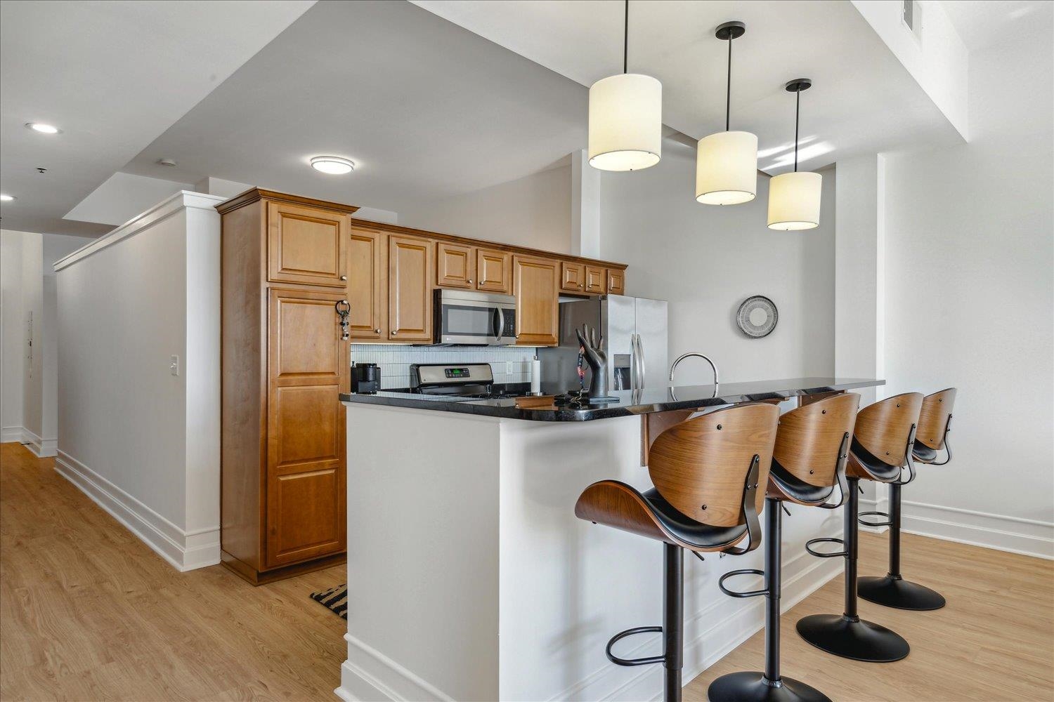 648 S RIVERSIDE DR Unit: 411