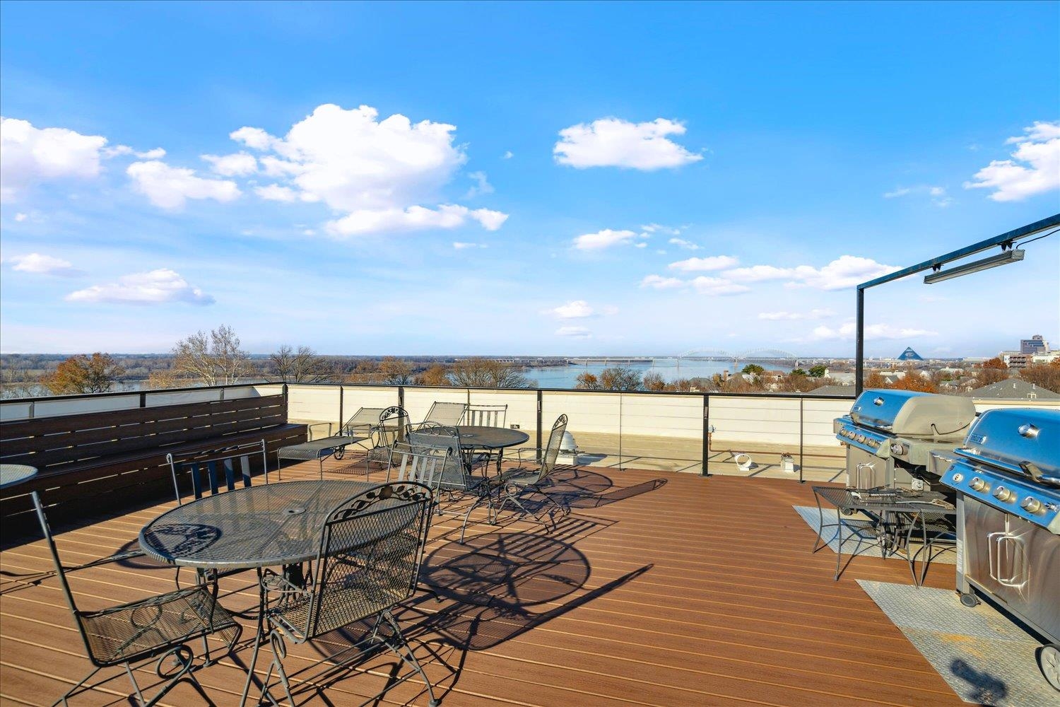 648 S RIVERSIDE DR Unit: 411