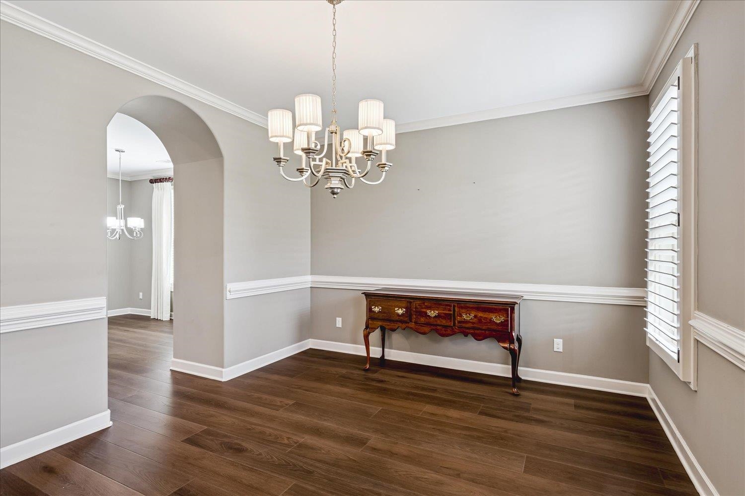356 DOGWOOD VALLEY DR