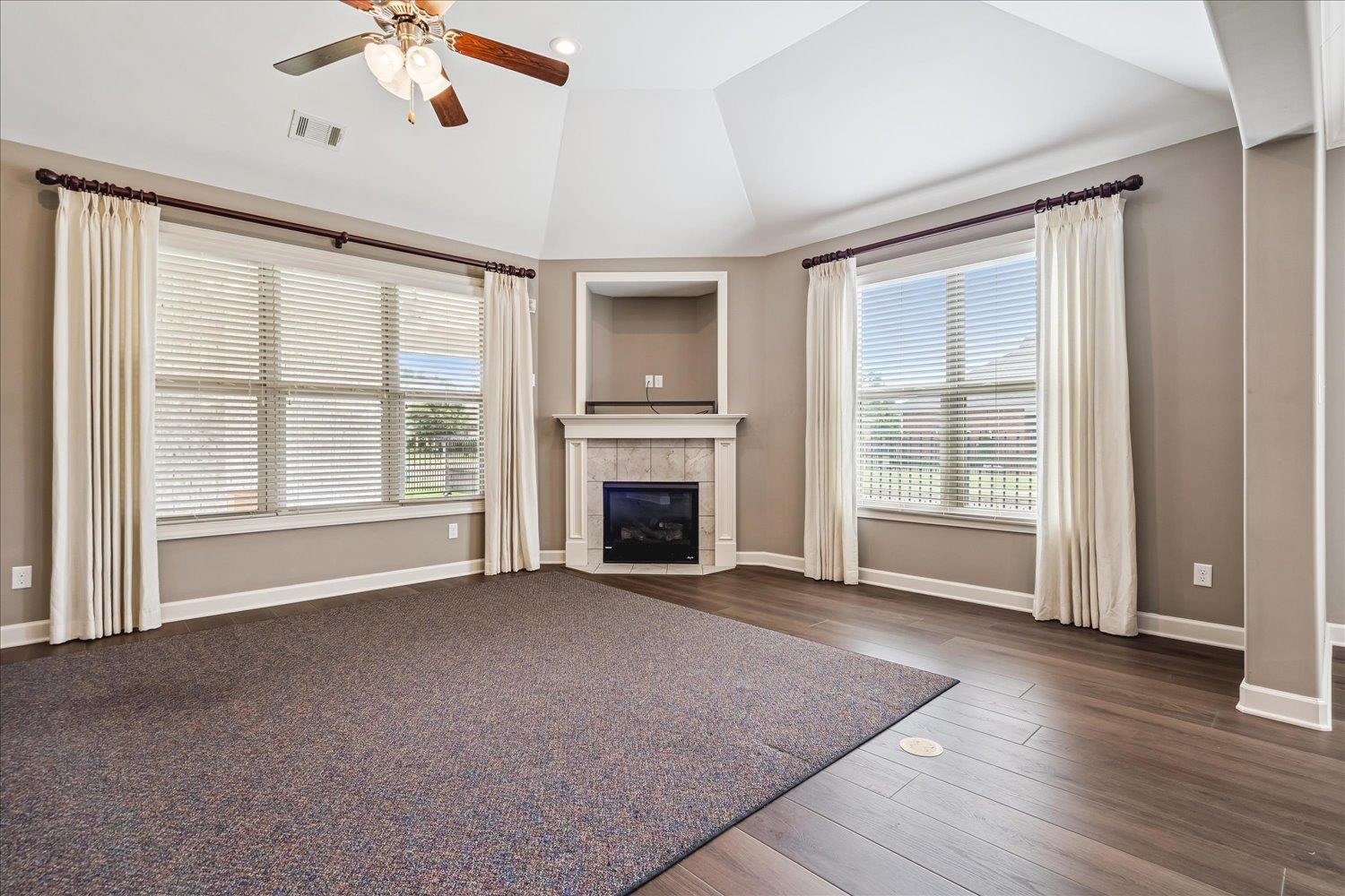 356 DOGWOOD VALLEY DR