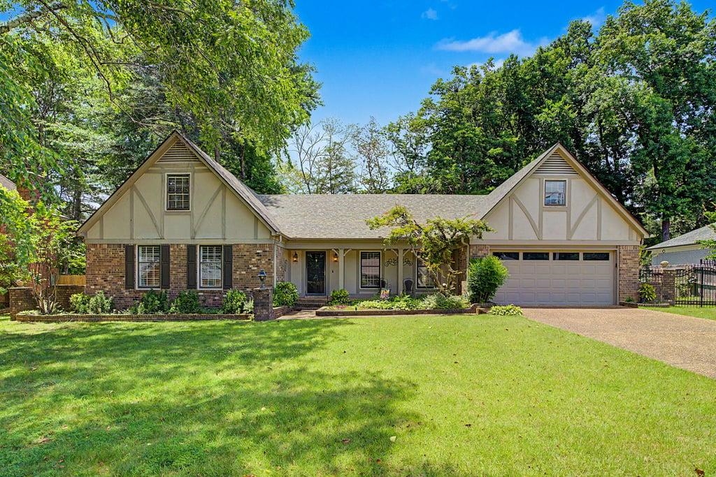 2949 SANDY CREEK DR