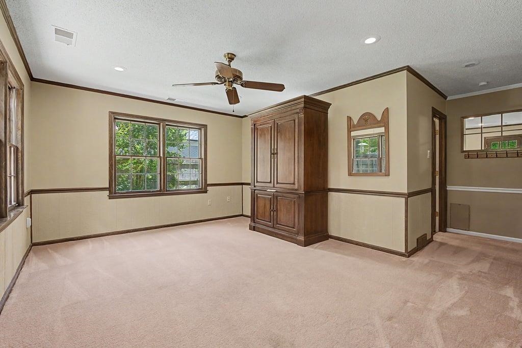 2949 SANDY CREEK DR