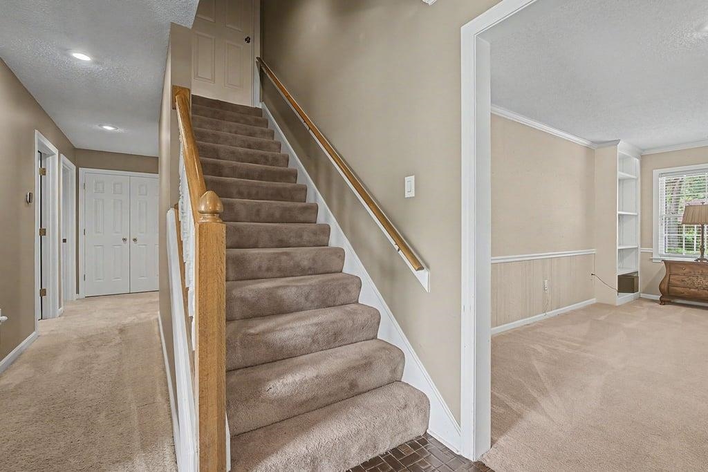 2949 SANDY CREEK DR