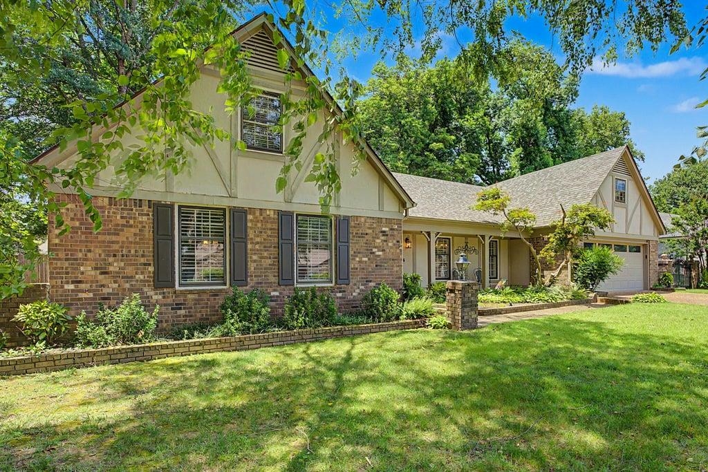 2949 SANDY CREEK DR