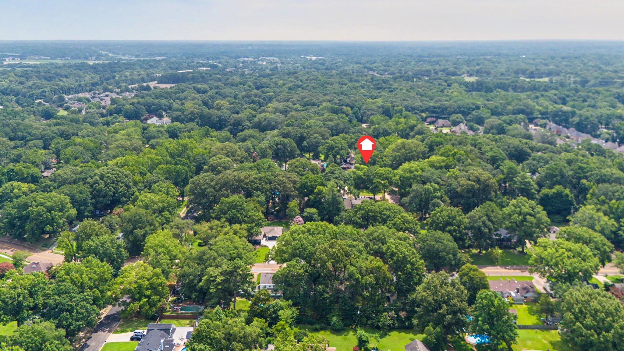 1410 RIVERWOOD CV