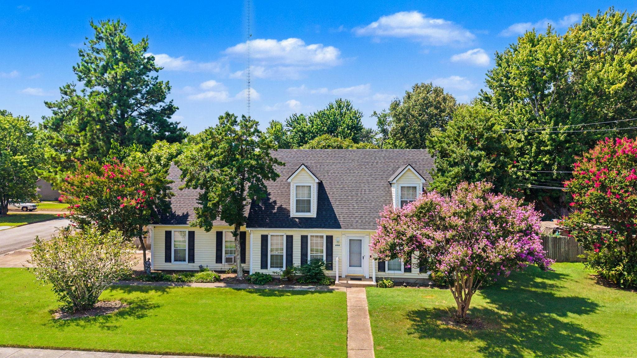 6949 DANEMAN DR